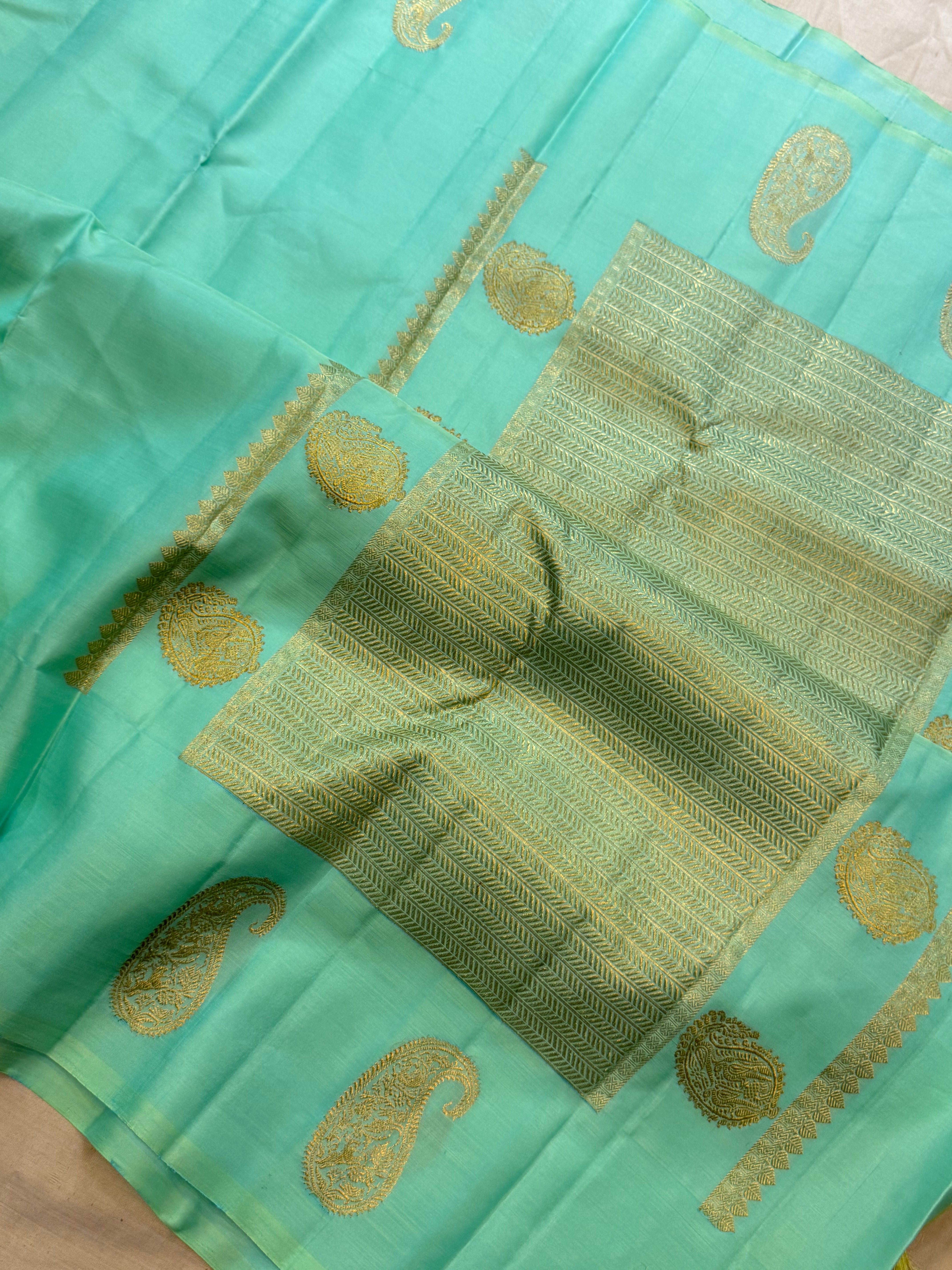 Sea green borderless/ Arani silk