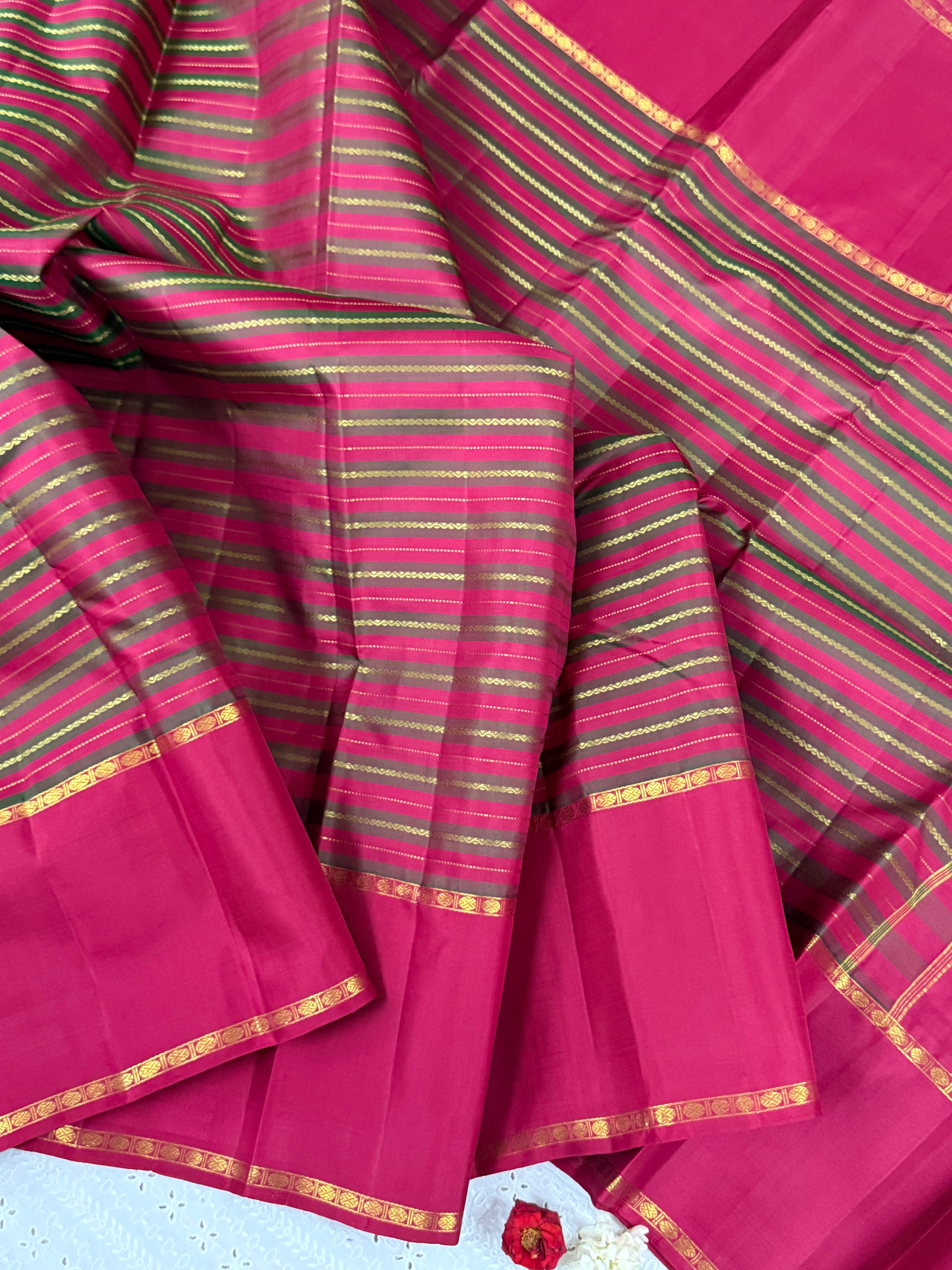 Pinkish red vintage veldhari/ Arani silk