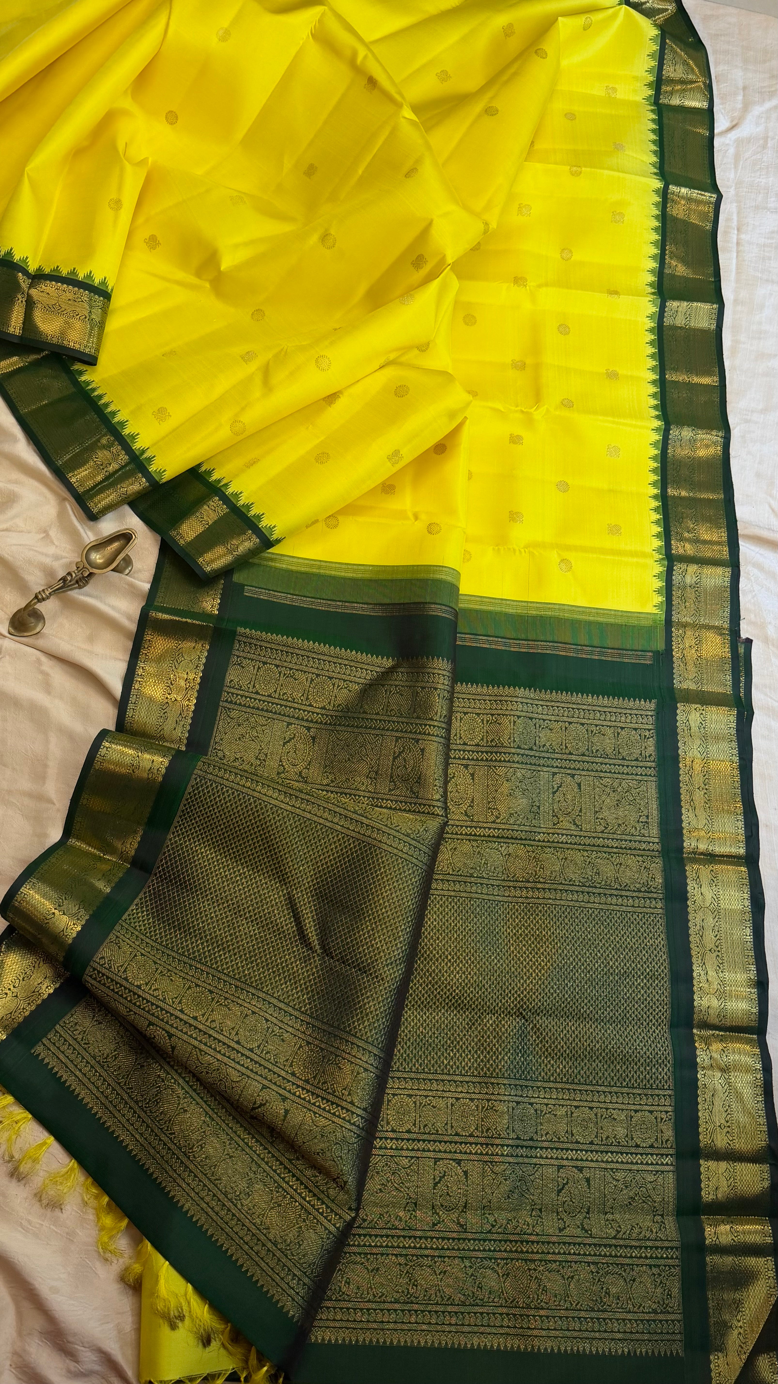 Lemon yellow   Korvai Kanjipuram silk