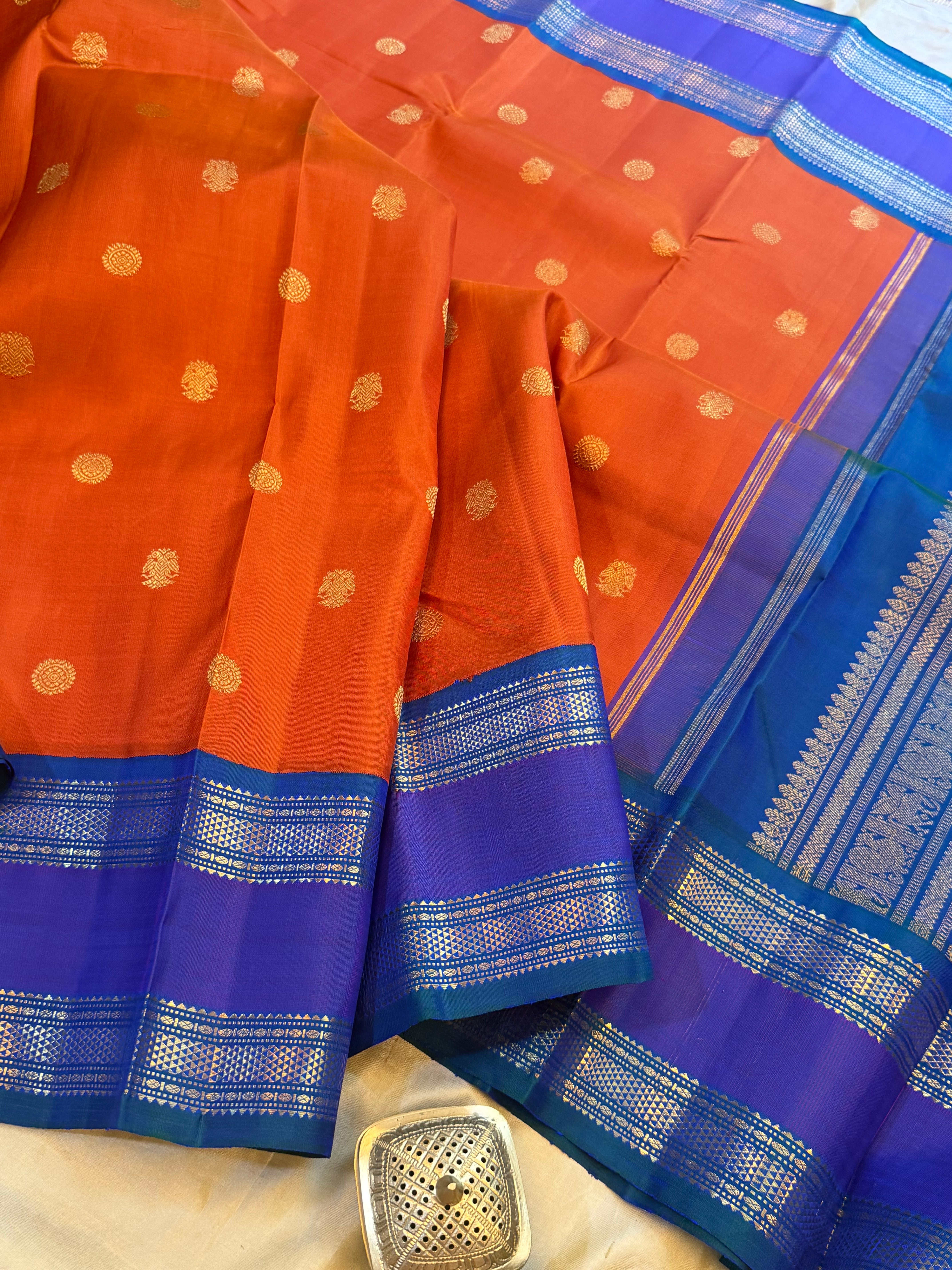 Rust  retta pet Kai Korvai  / Kanjipuram silk