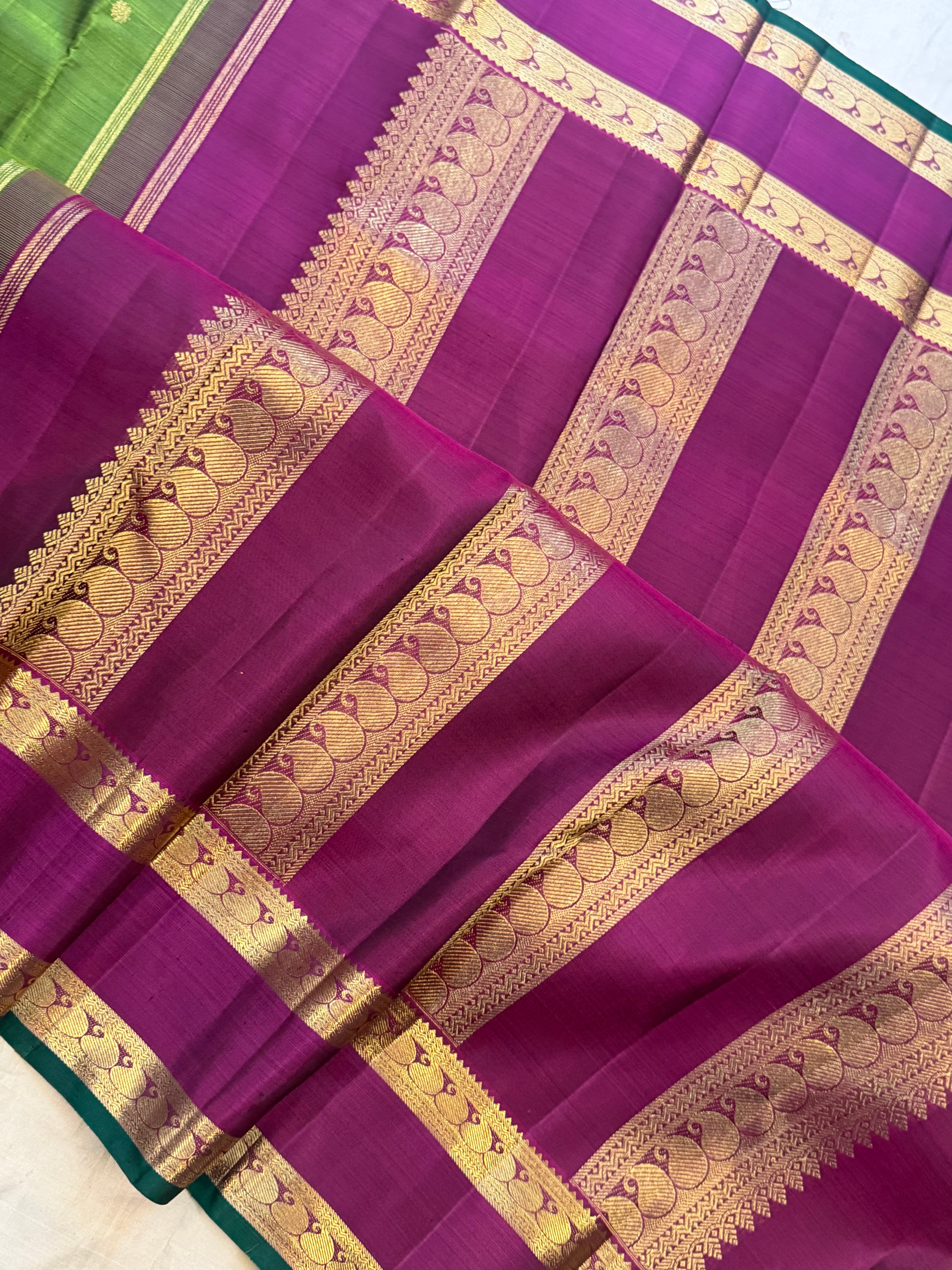 Moha : chutney green retta pet  pure Zari Kanjipuram silk