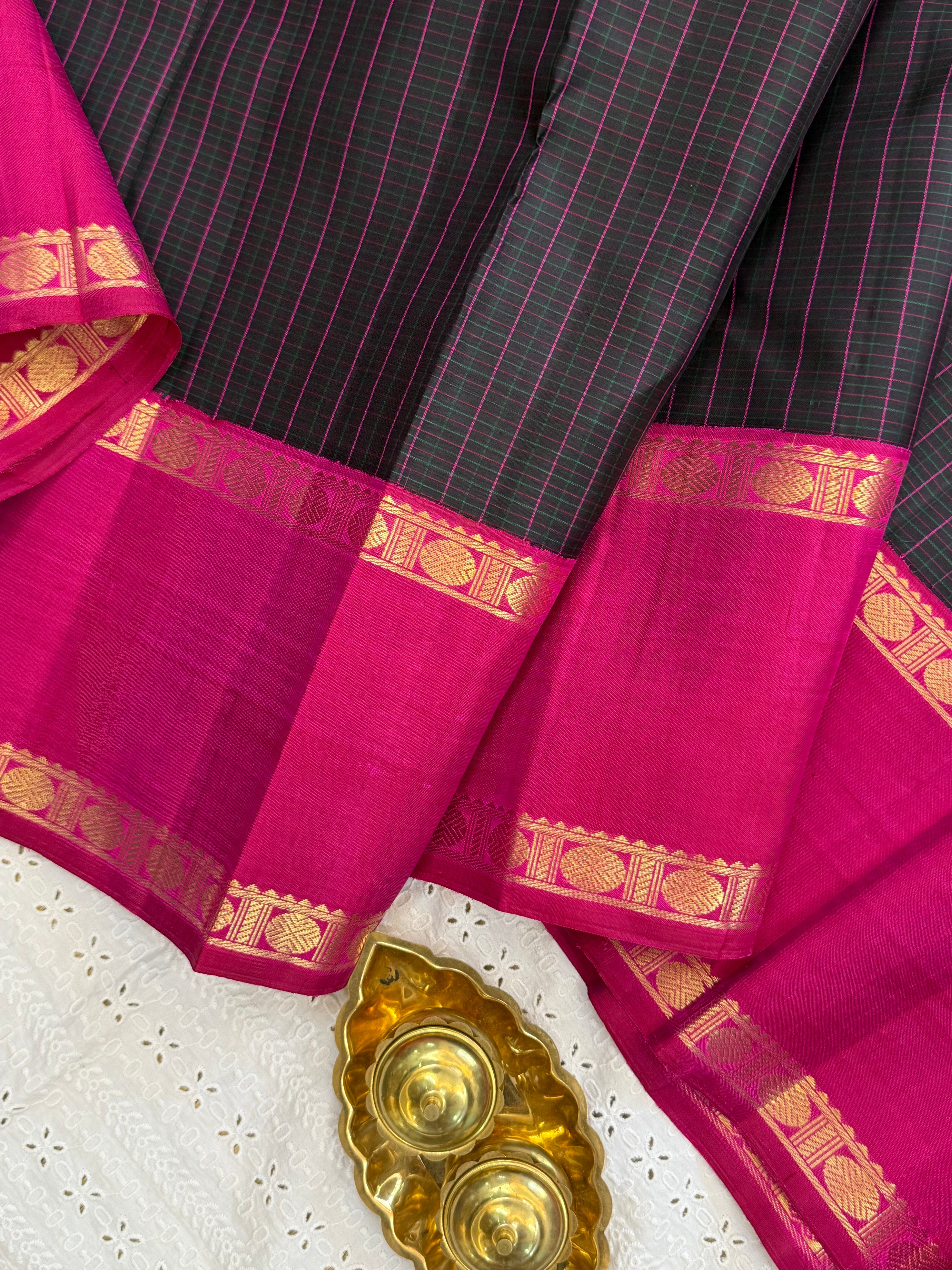 Black vintage kattam rettapet border/ Kanjipuram silk CL8449