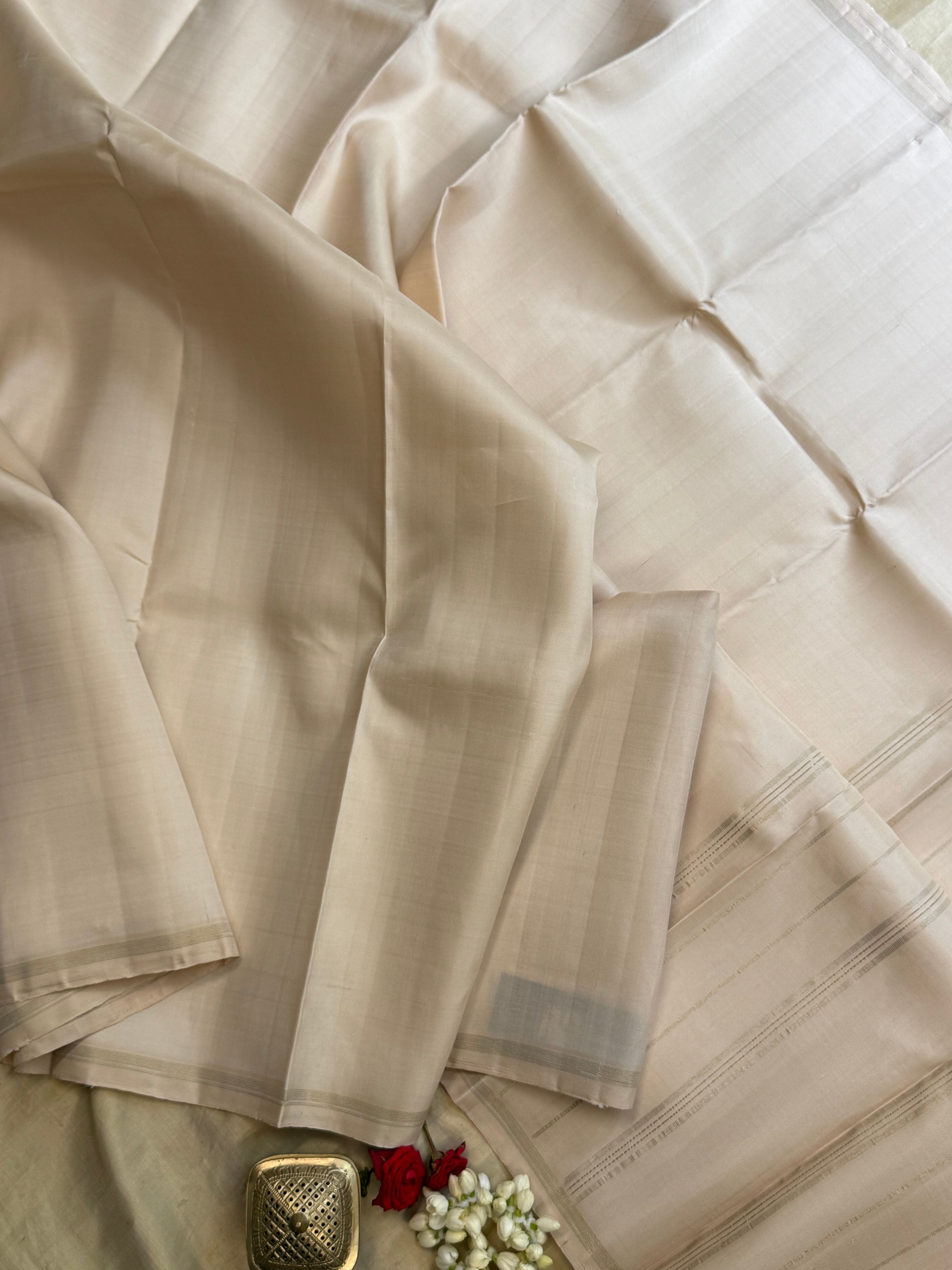 Onam edit - offwhite plain / Kanjipuram silk