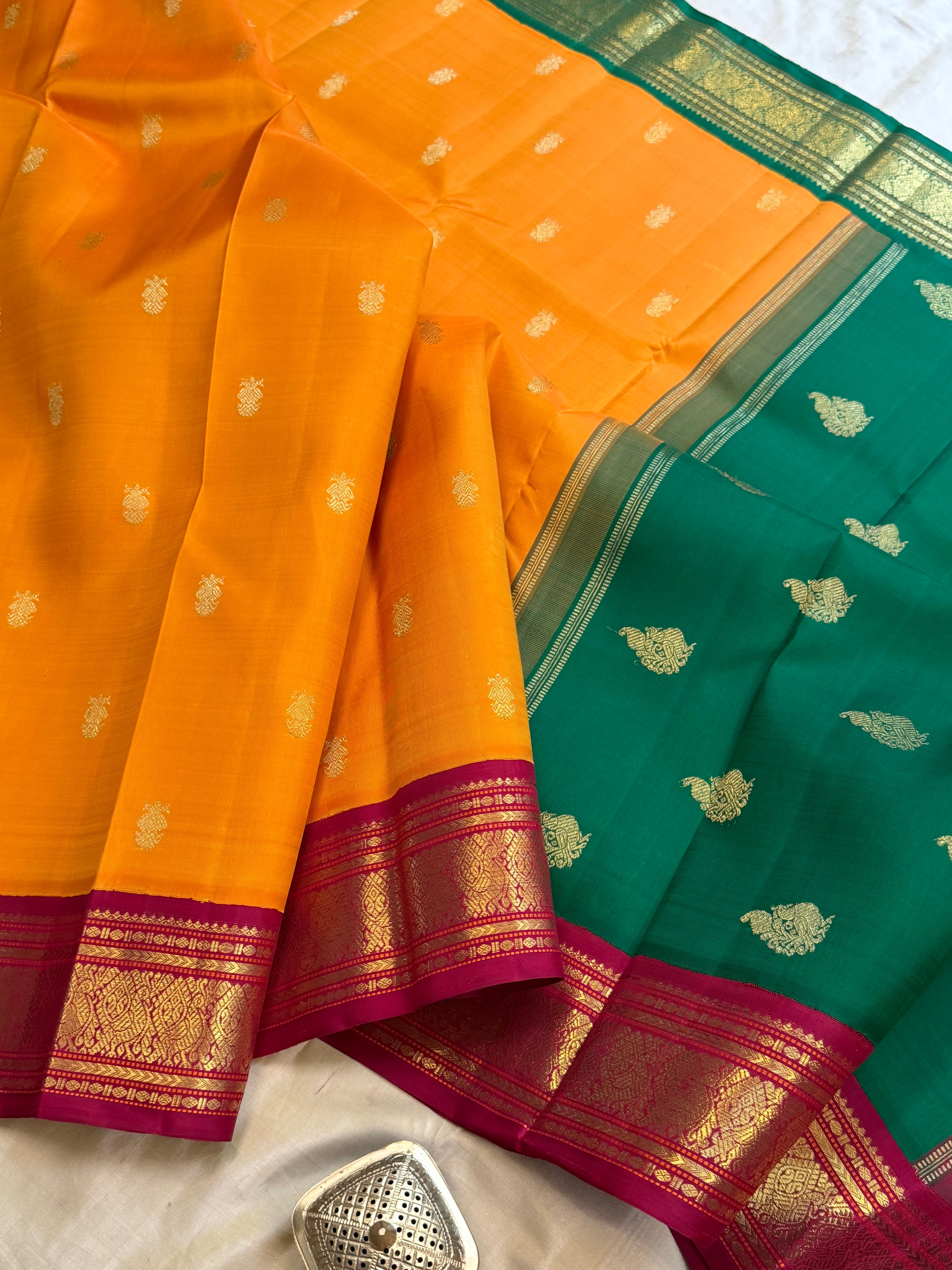 Pasumanjal korvai retta Palla / kanjipuram silk