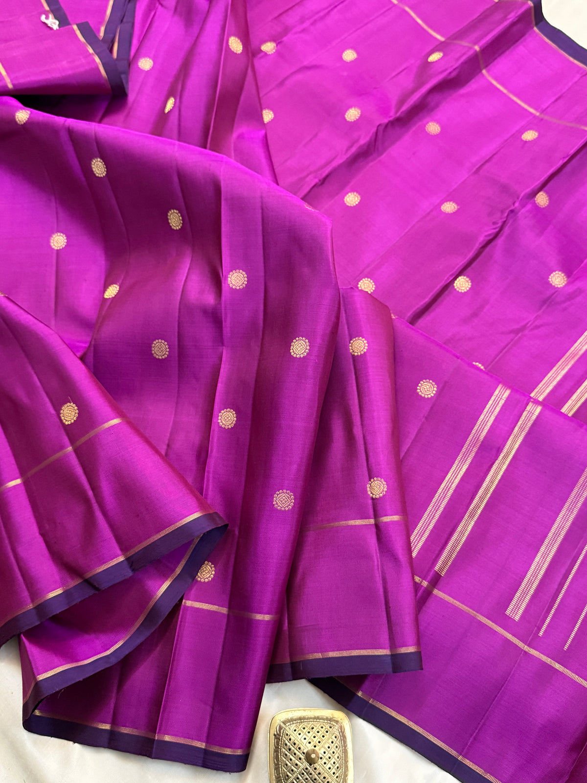 Majenta and body zari Butta / kanjipuram silk saree clsa 12367
