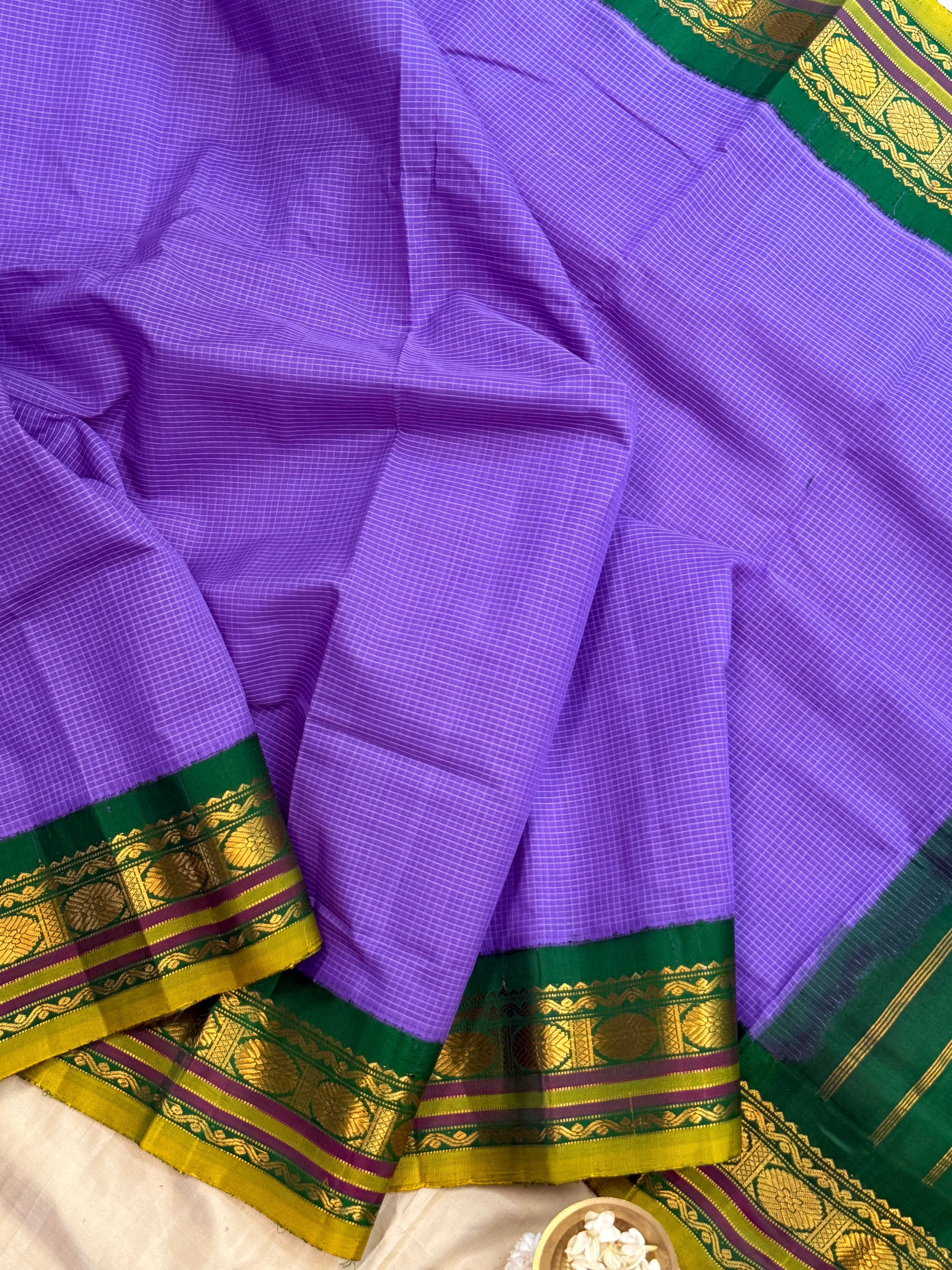 December poo and green korvai / Gadwal cotton ( No Blouse )