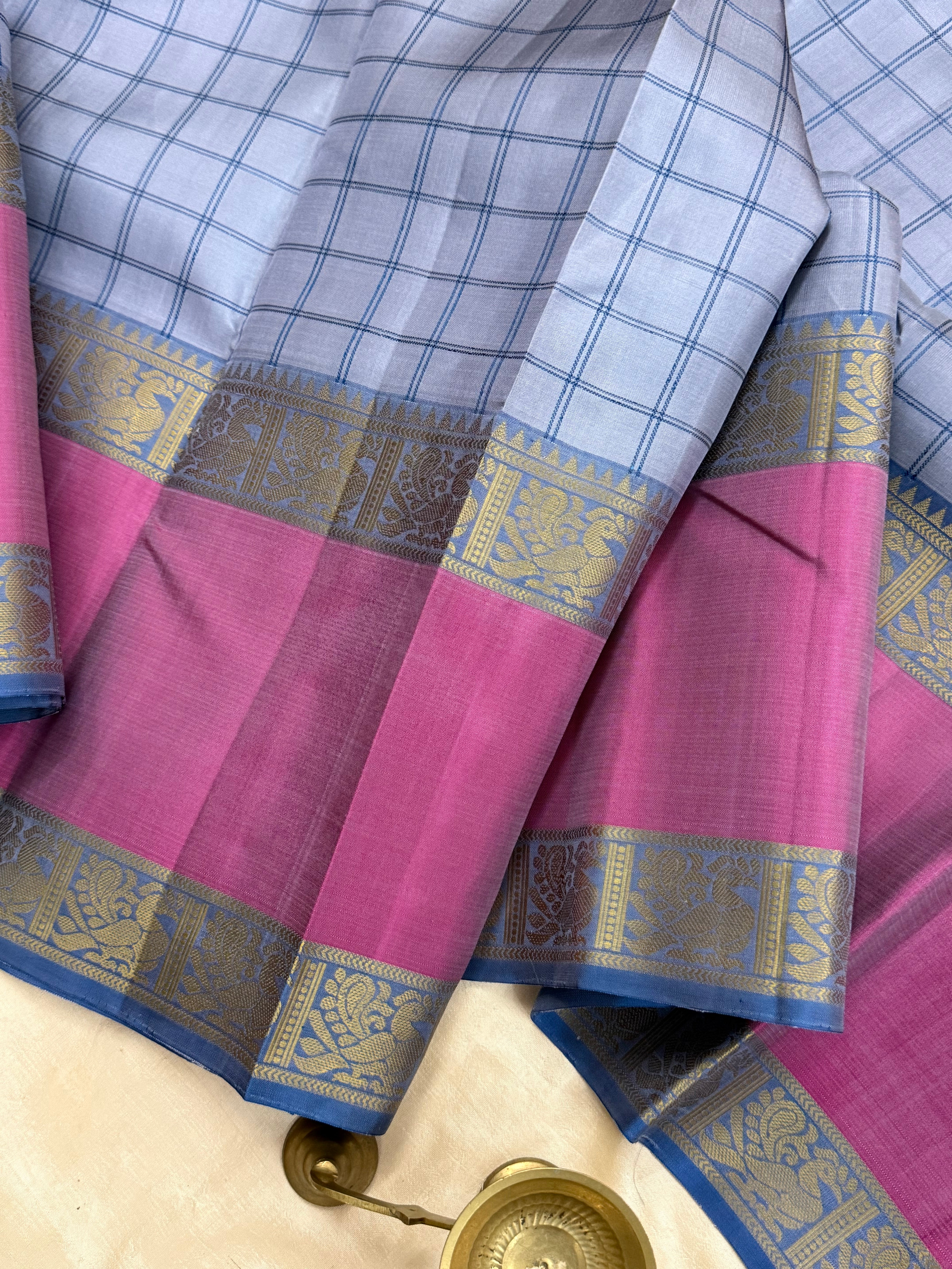 Grey kattam and pink rettapet border / Varnangal Soft Silk
