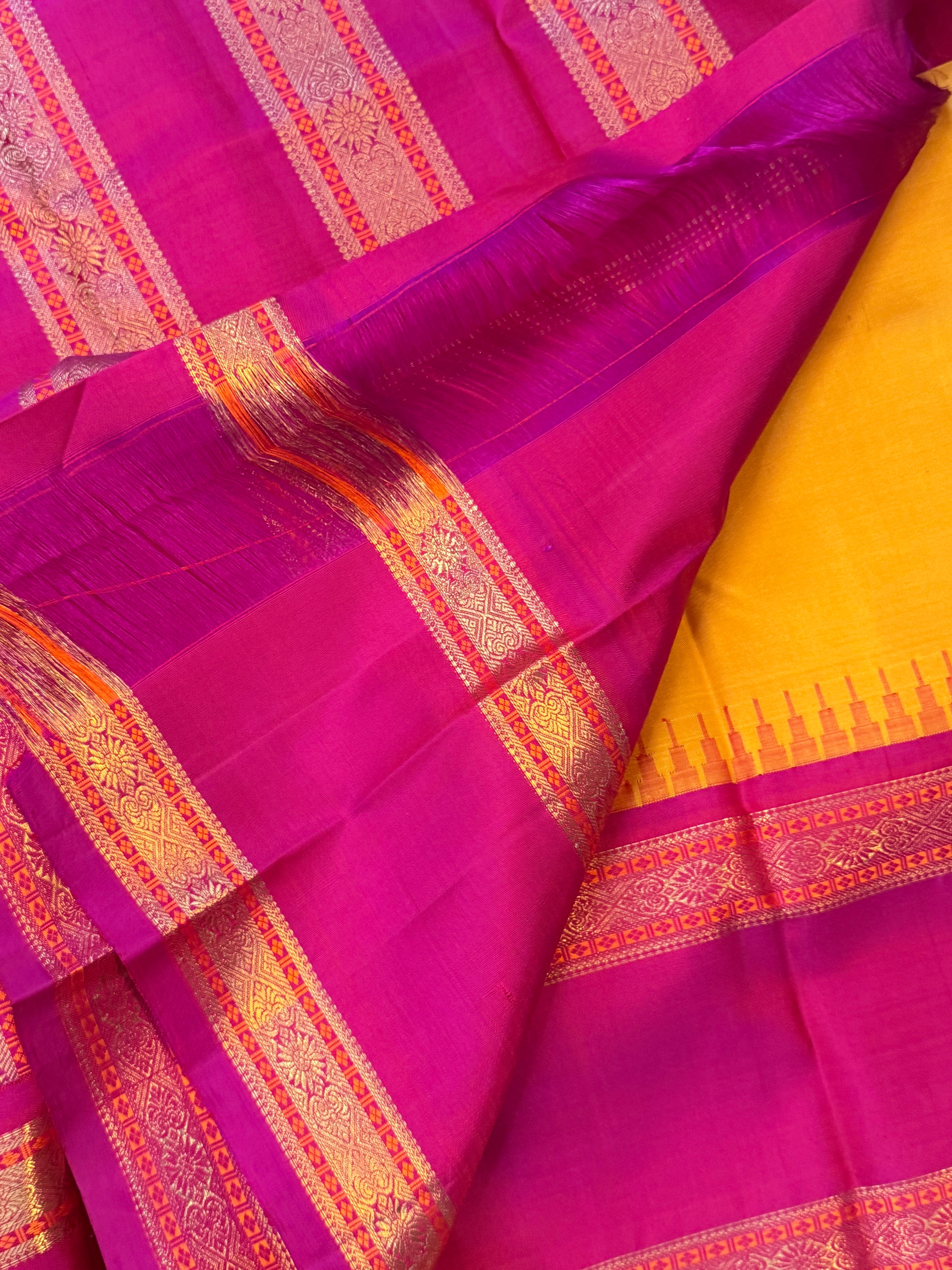 Mustard yellow retta pet Kai Korvai  / Kanjipuram silk