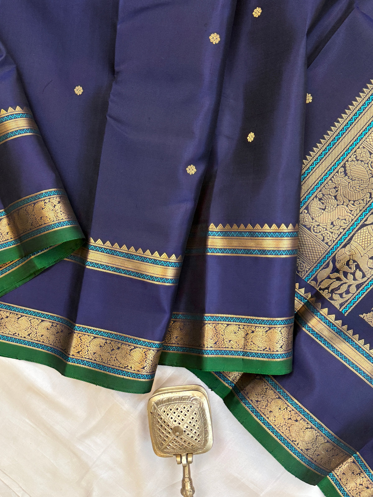 Special edition Dark Navy Blue with Zari Butta silk saree/clsa 12420
