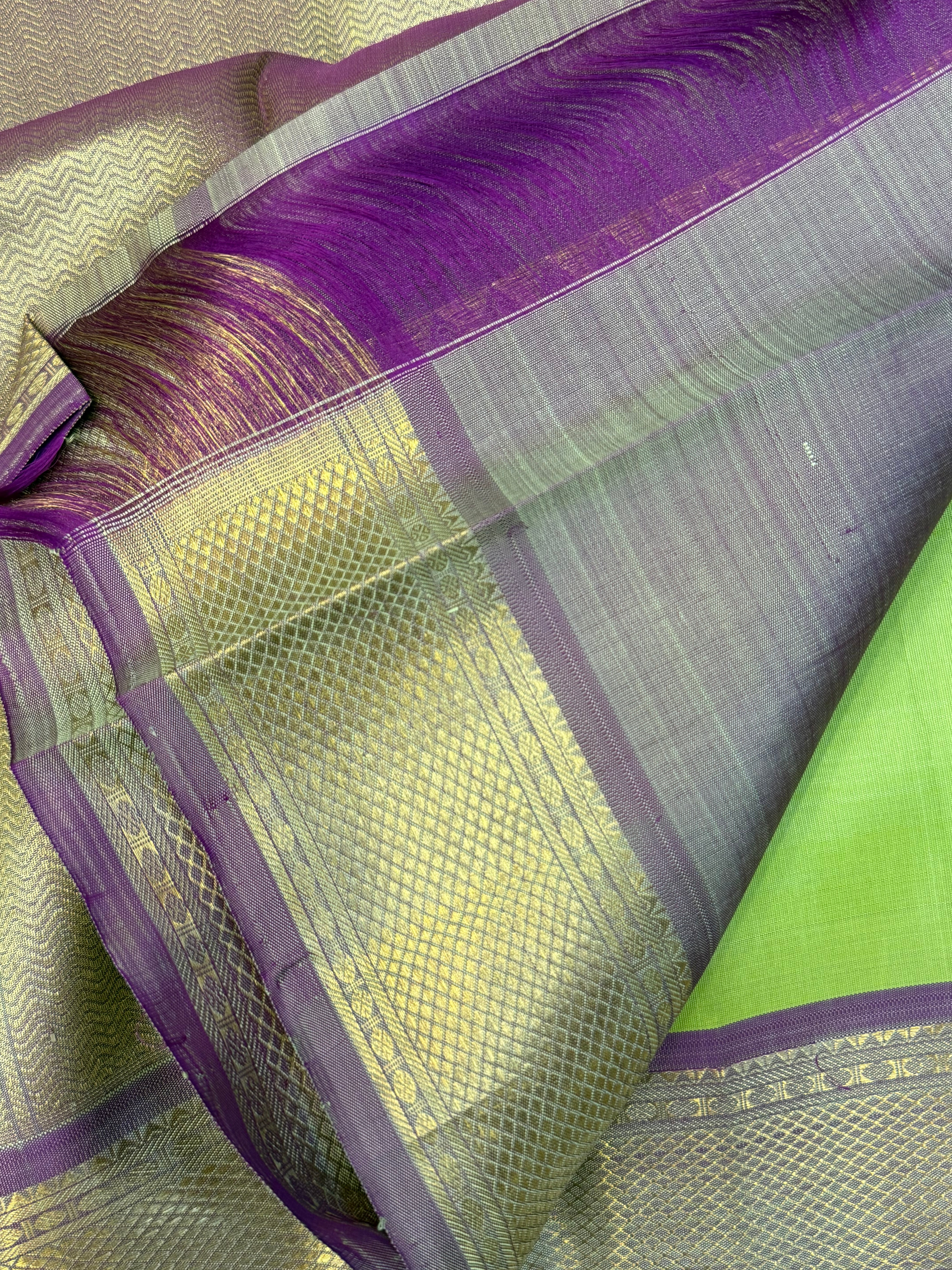 Kalyani : Elakai with lavender pet / kanjipuram silk
