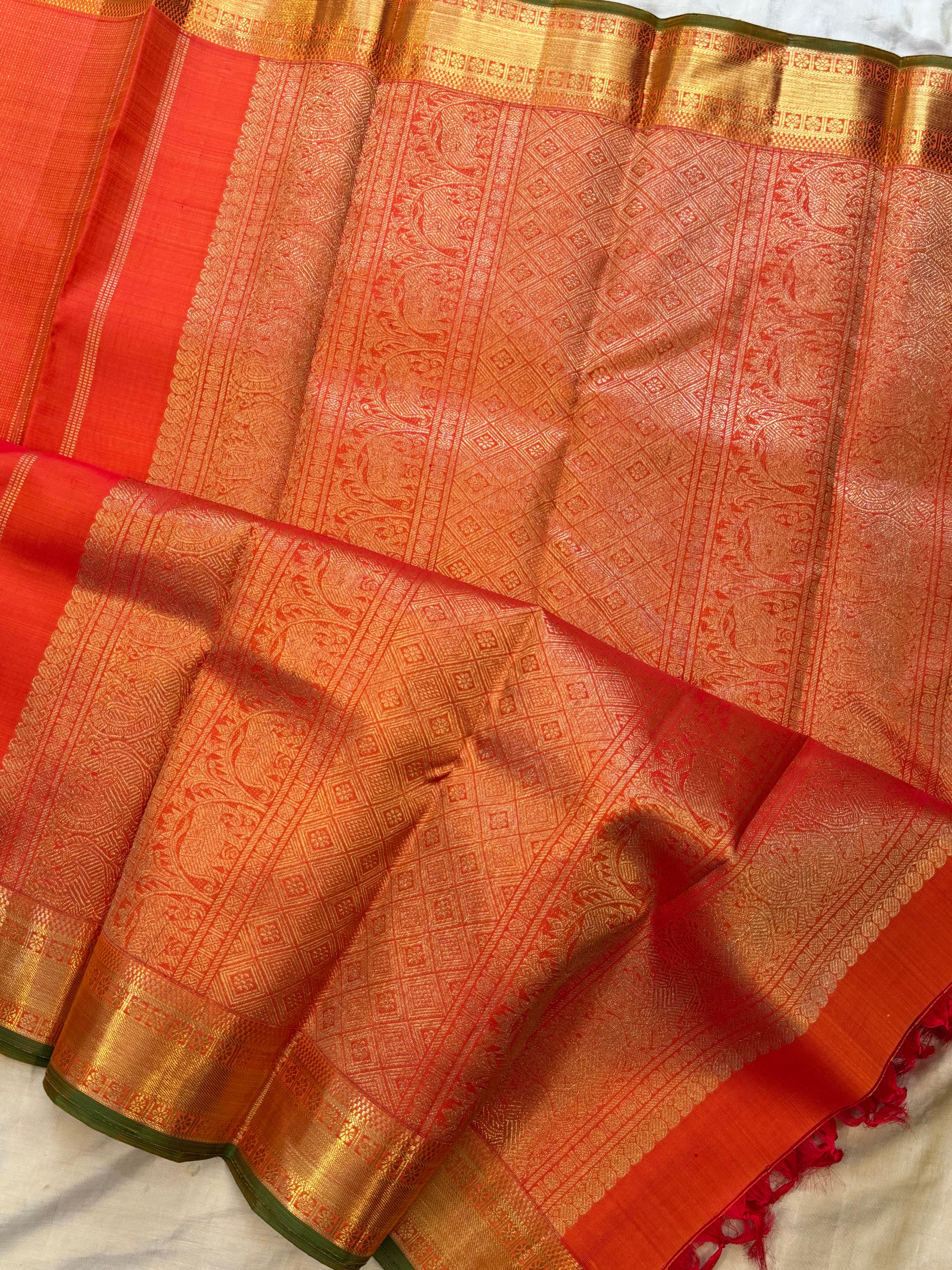 Heirloom oosivanam rustic orange  Kanjipuram silk saree
