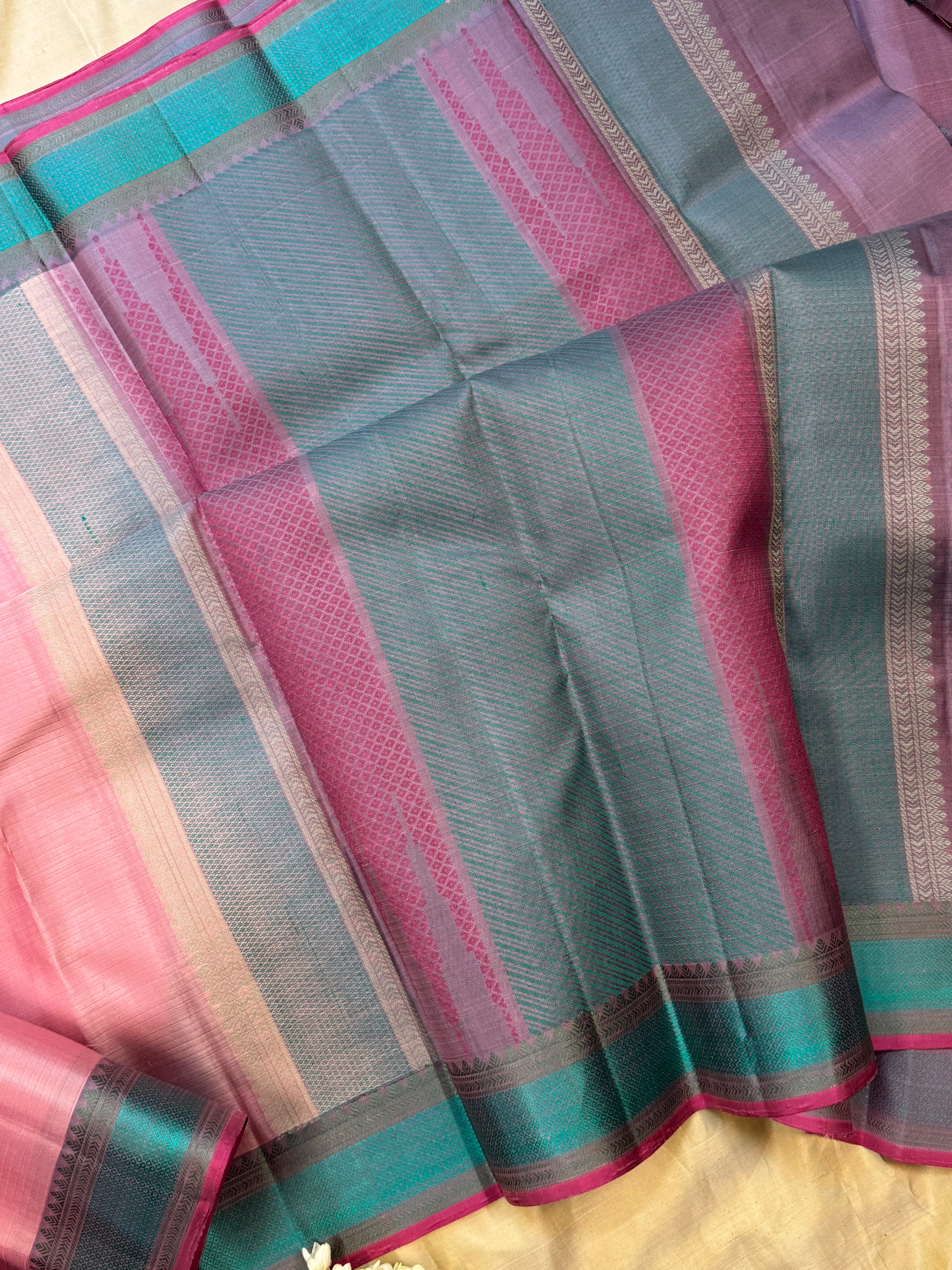 Pink small border / Varnangal soft silk