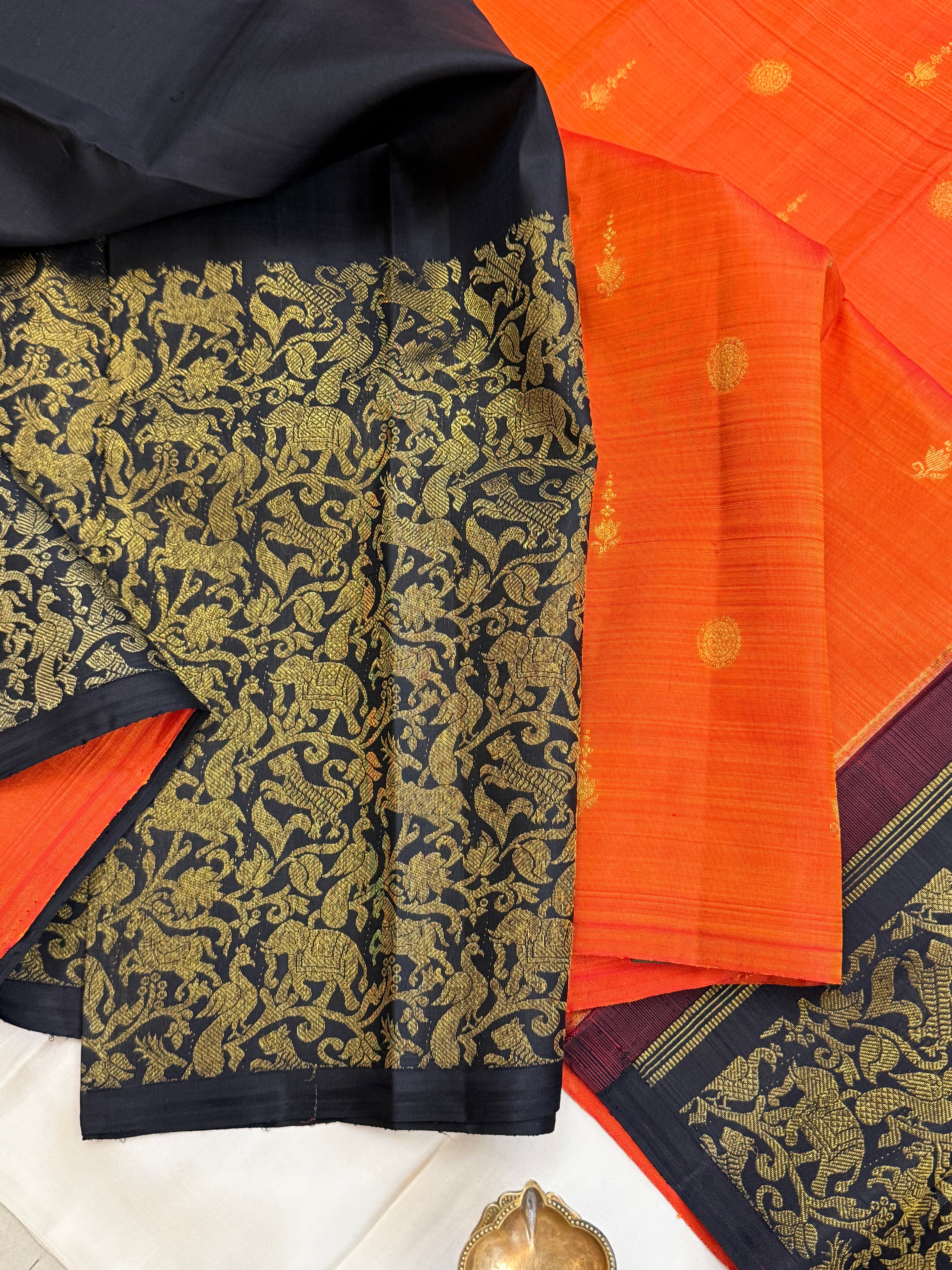 Black with orange Vanasingaram partly pallu / kanjivaram silk clsa 8634