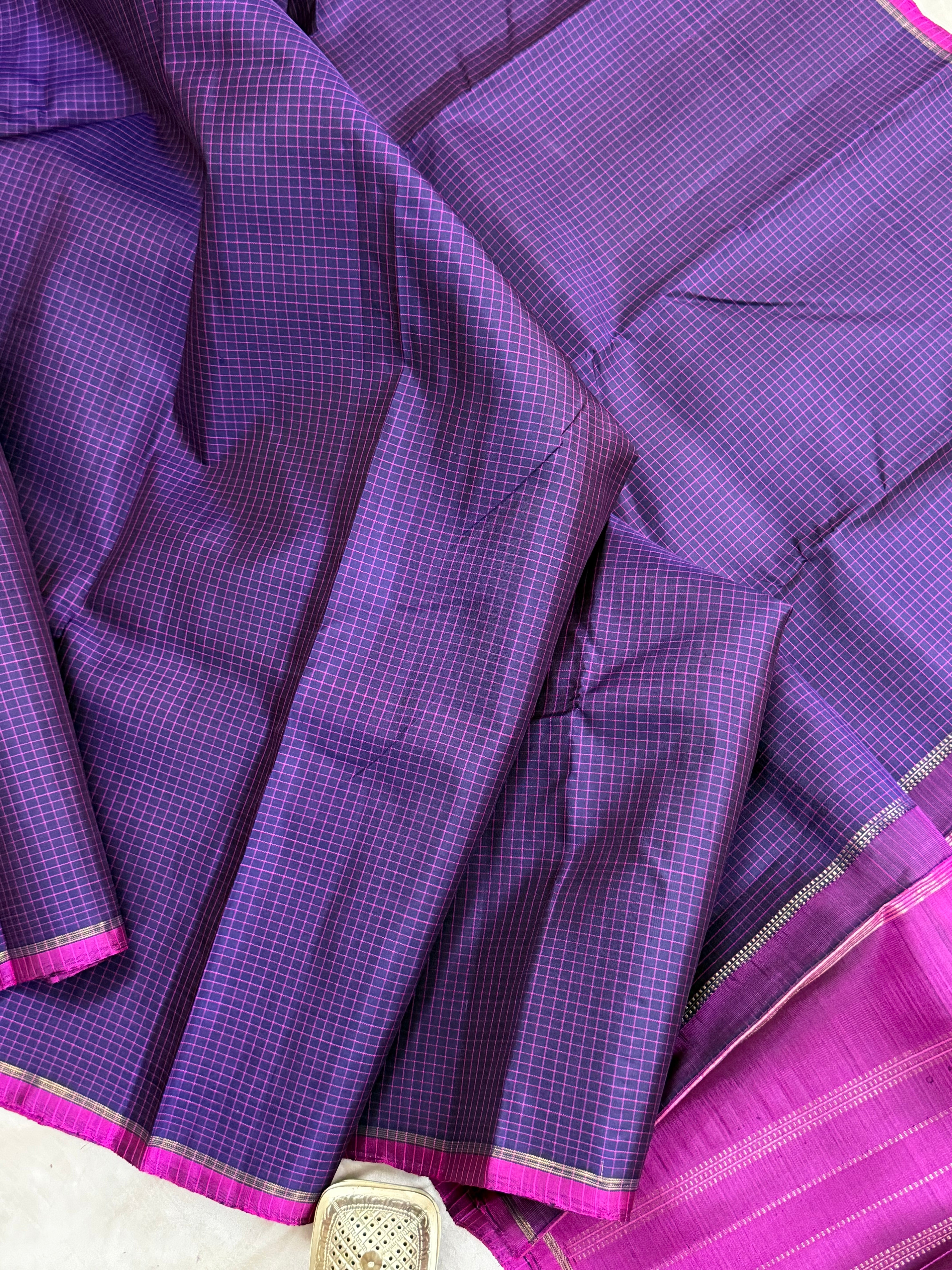 Deep purple kattam borderless/ Kanjipuram silk