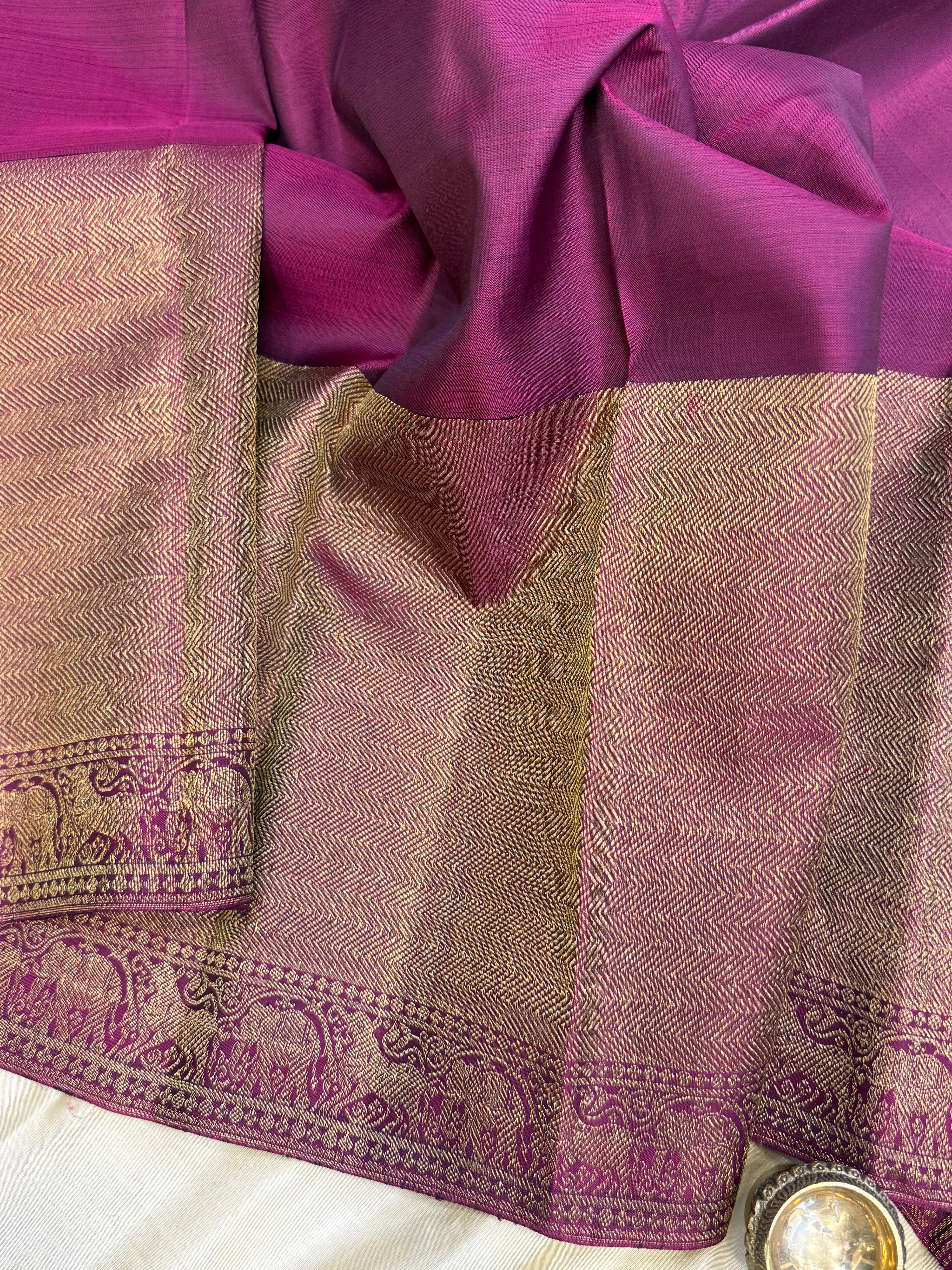Concept saree - Magenta evening and morning border / kanjipuram silk