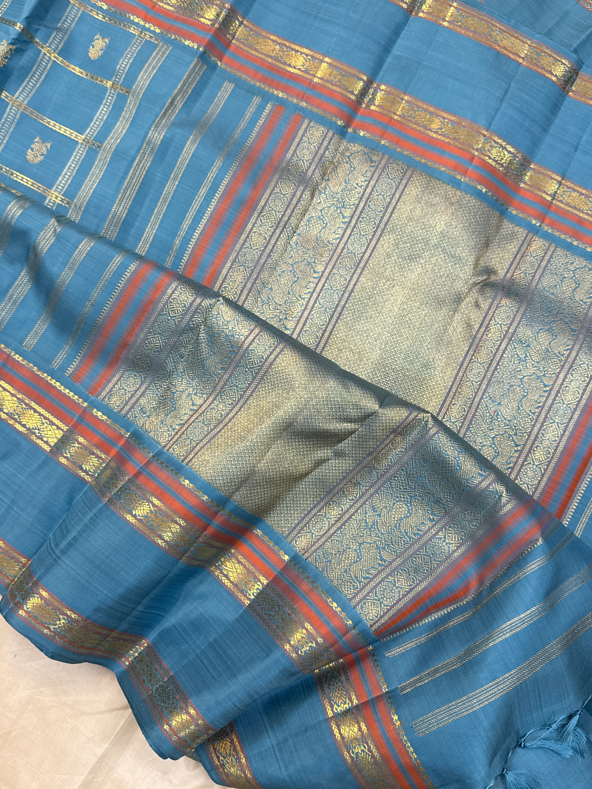 Master weaver- pastel powder blue kattam Iruthalaipakshi butta adai woven/ Kanjipuram silk
