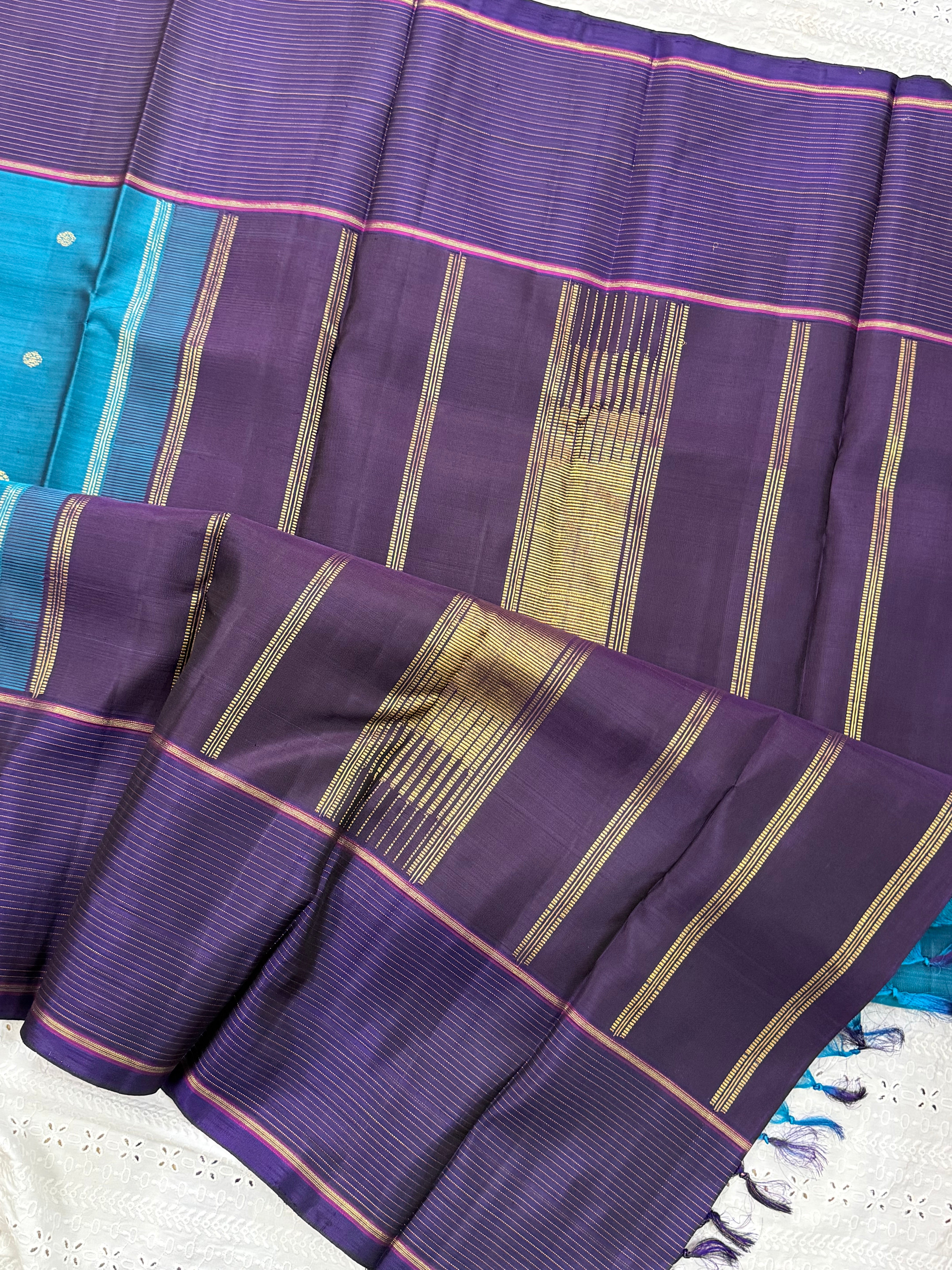 MAYILKAZHUTHU BORDER THREAD LINE WITH SMALL ZARI PET /KANJIPURAM SILK SAREE CLSA8201