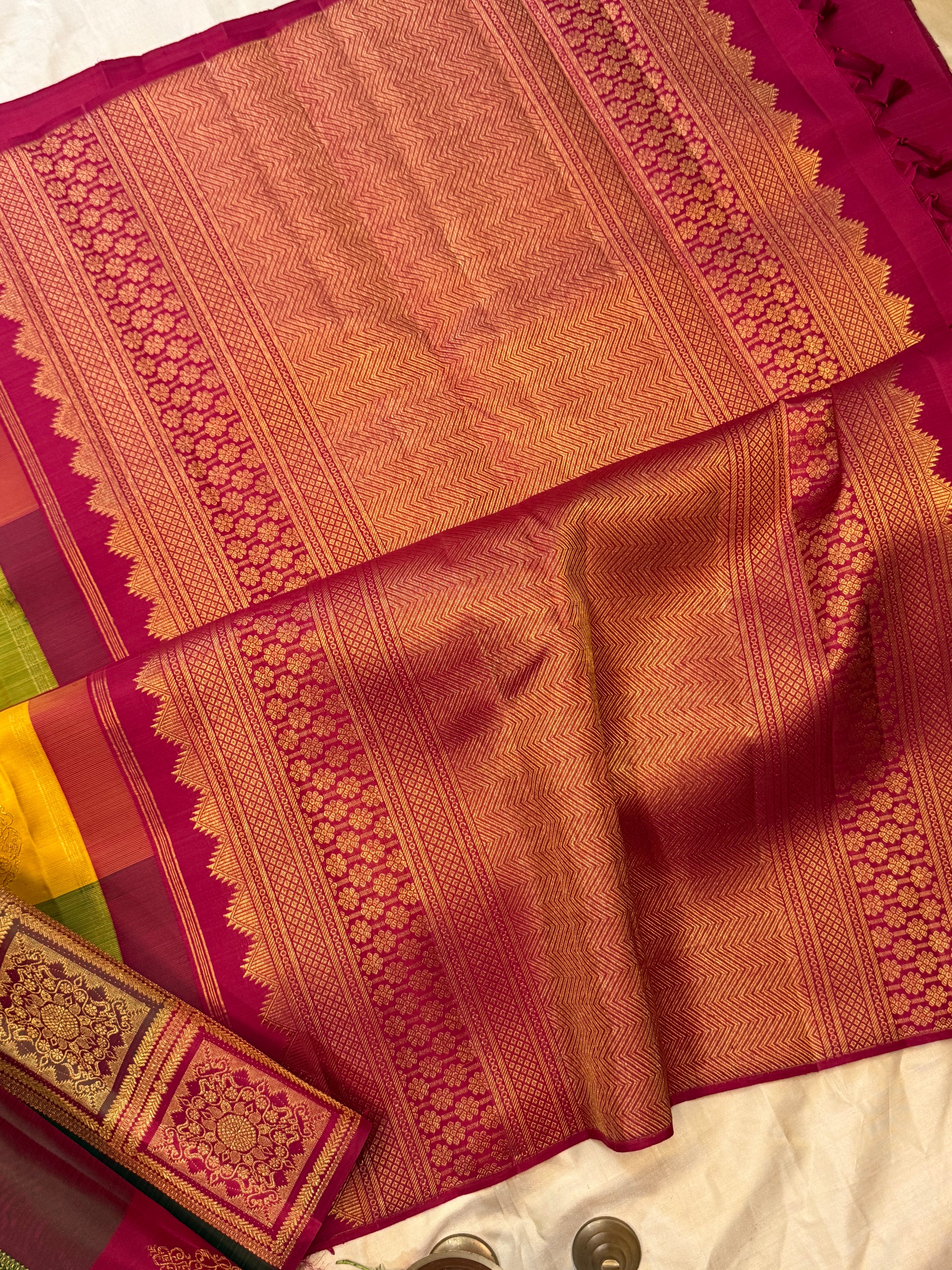 Paalum pazhamum boomkai pattern/ Kanjipuram silk