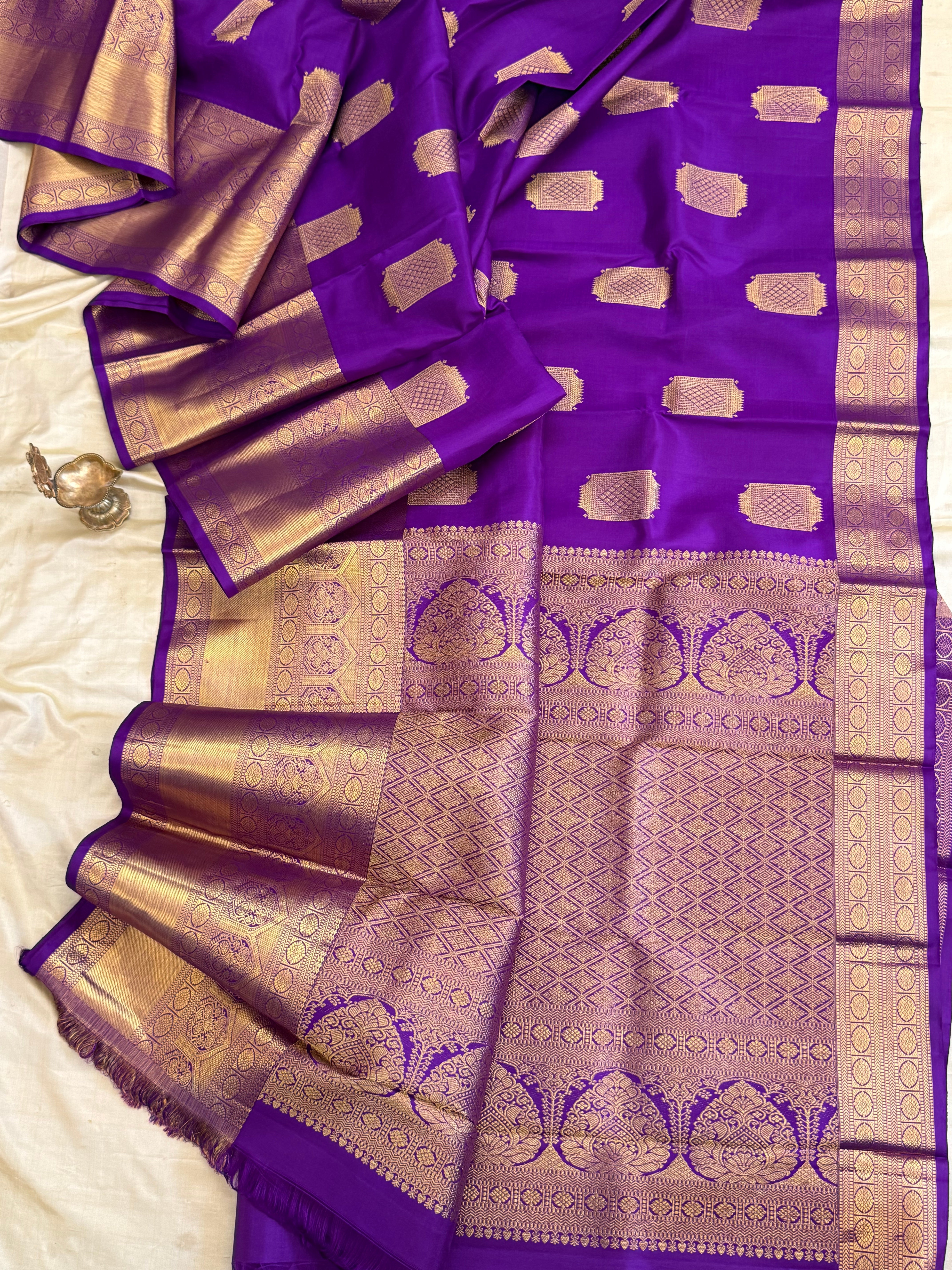 Majenta body colour / Arani silk