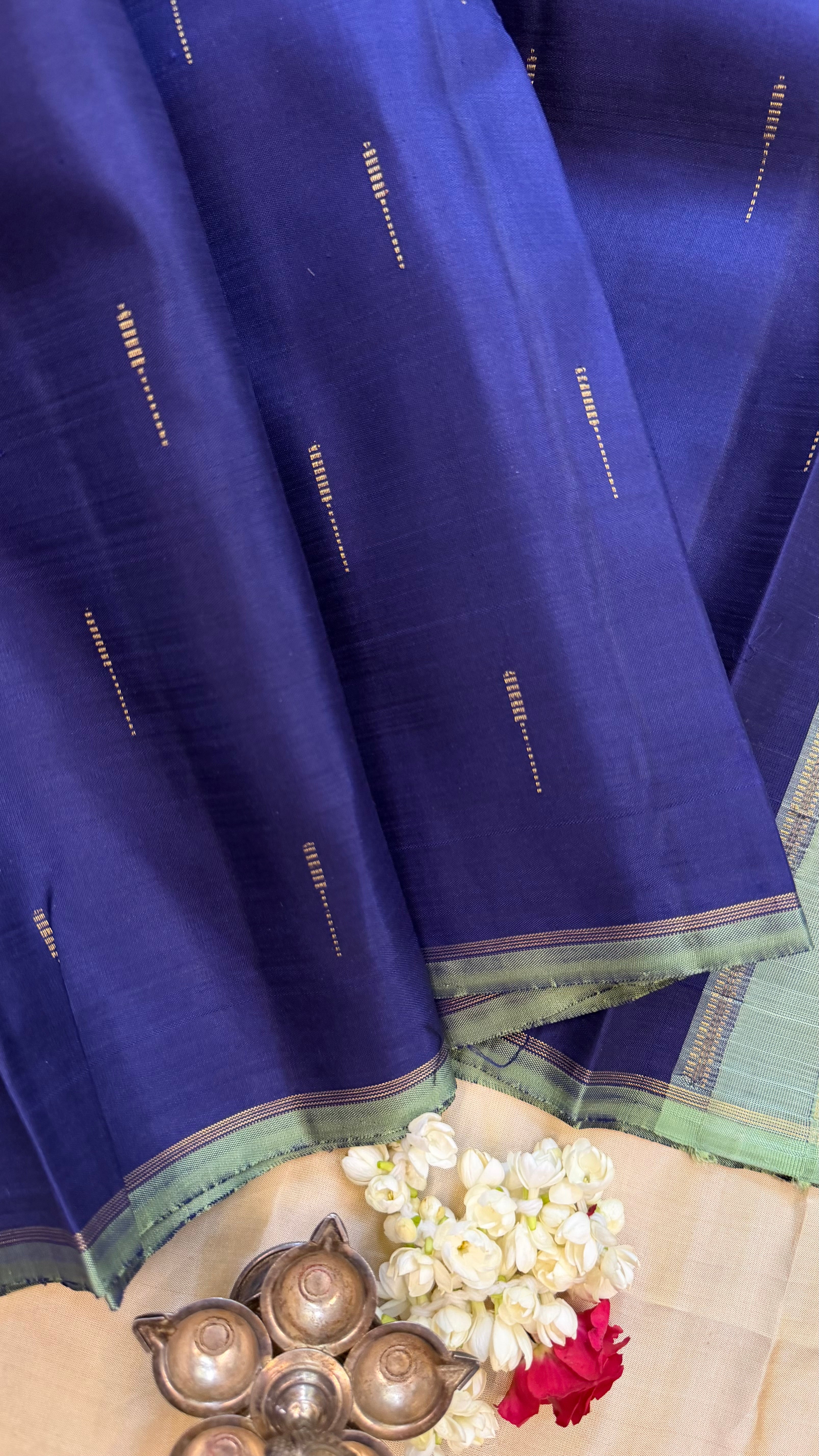 Purple borderless/ Kanjipuram Silk