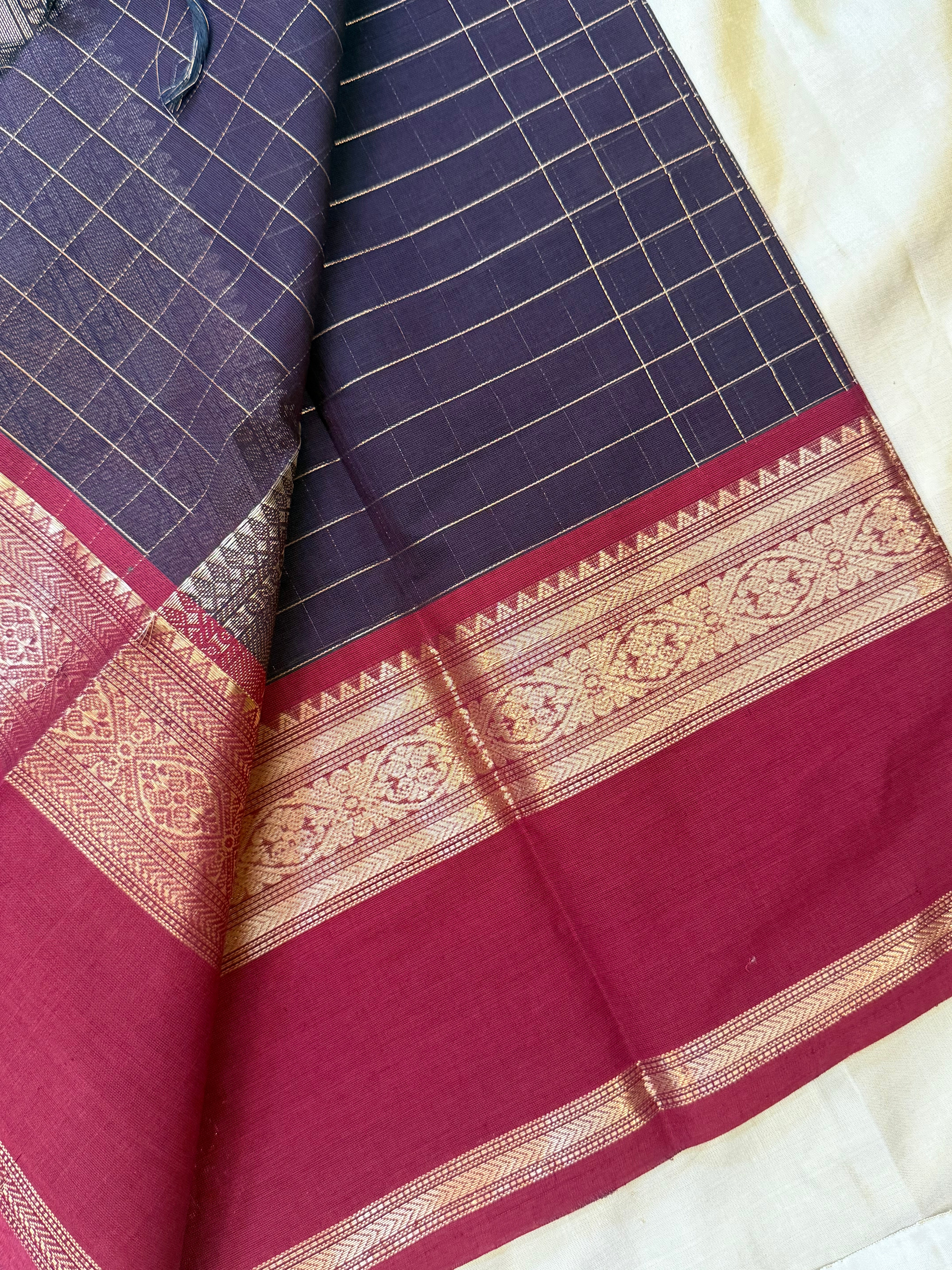 Nagapazham and araku border butta / Kanchi Cotton