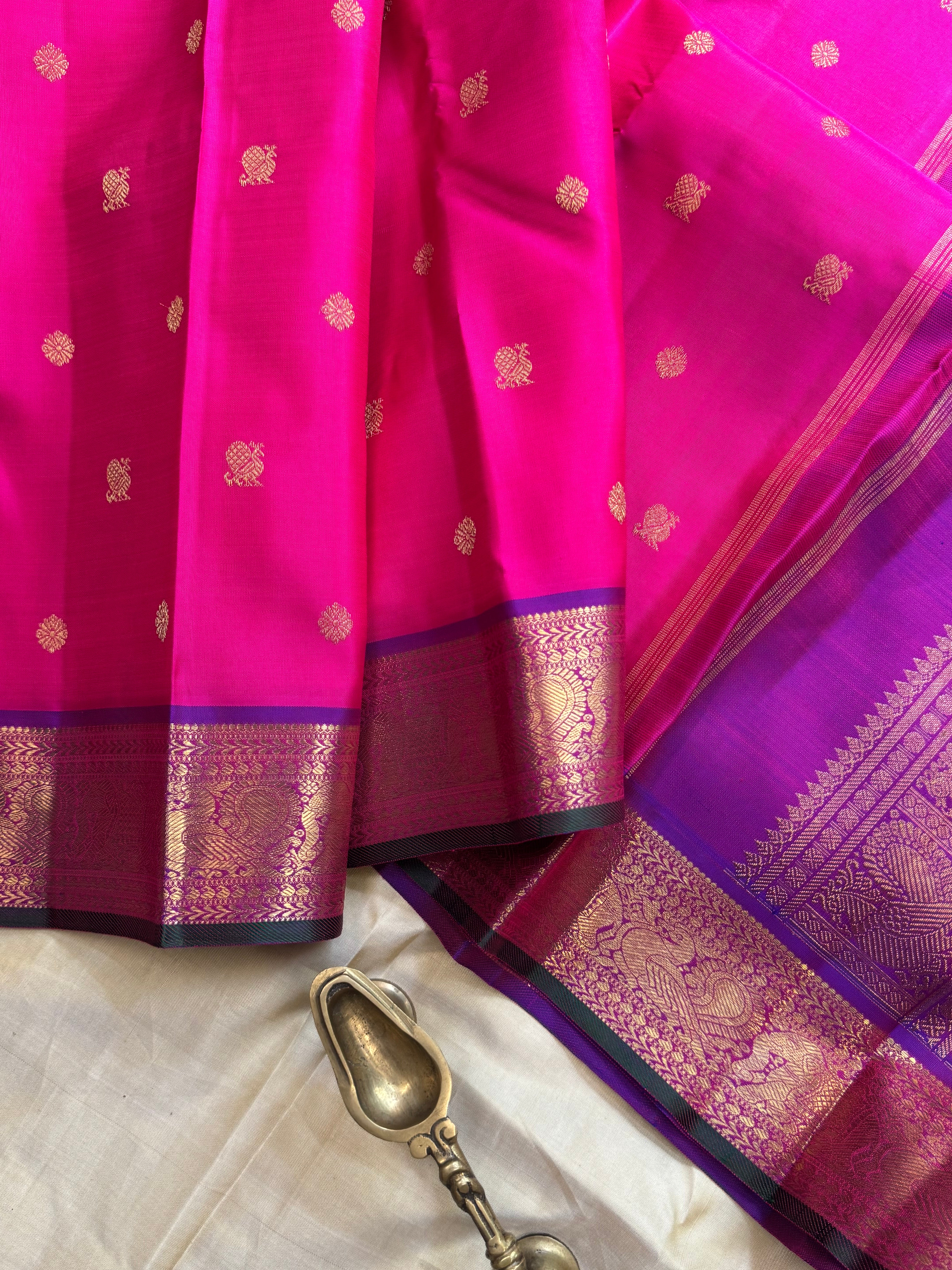 Swapnam : Strawberry pink annam pet / kanjipuram silk
