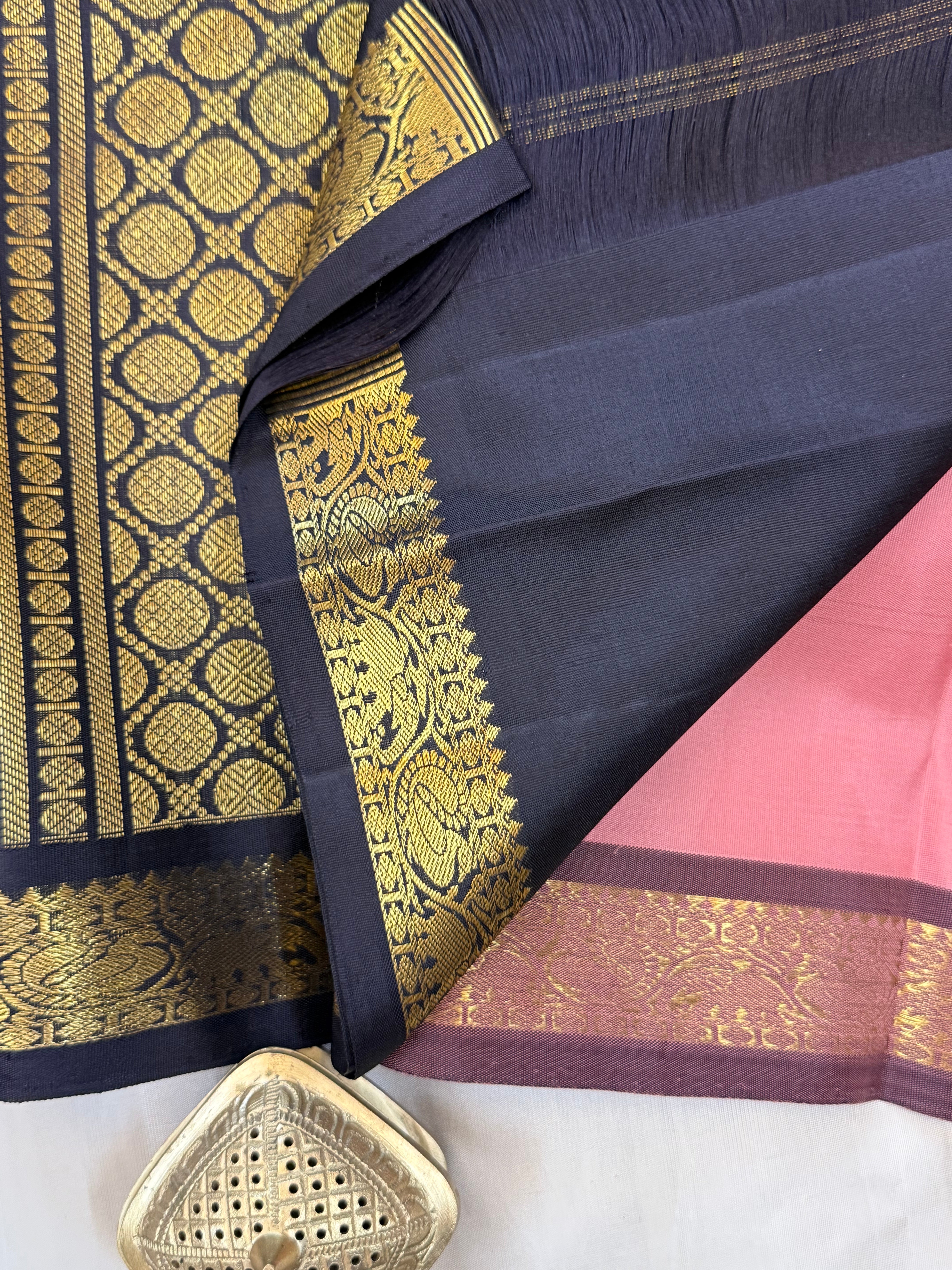Dusty pink with kanchana Small border / kanjipuram silk saree clsa 11002
