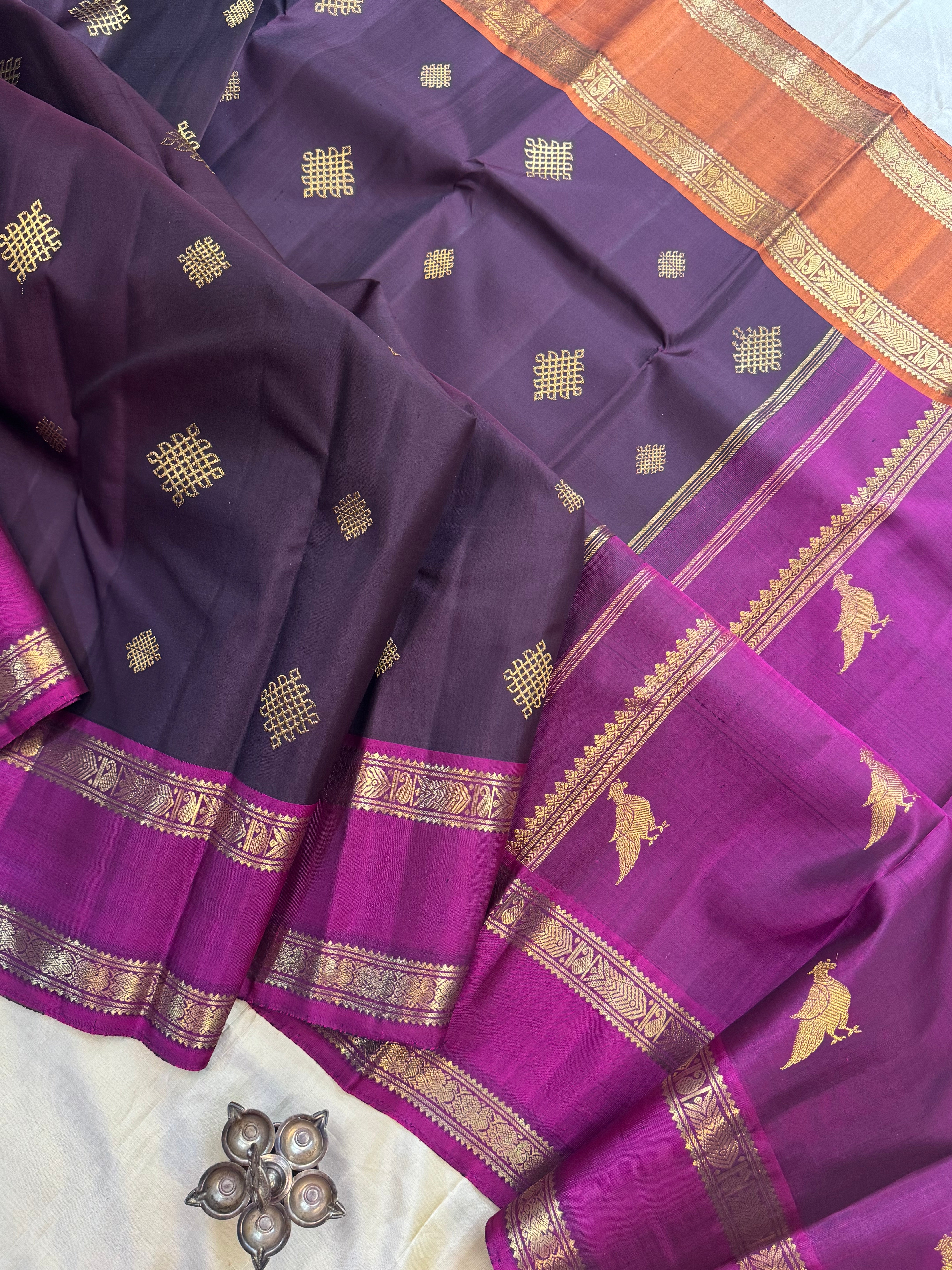 Paaku colour Ganga Jamuna classic kanjipuram silk