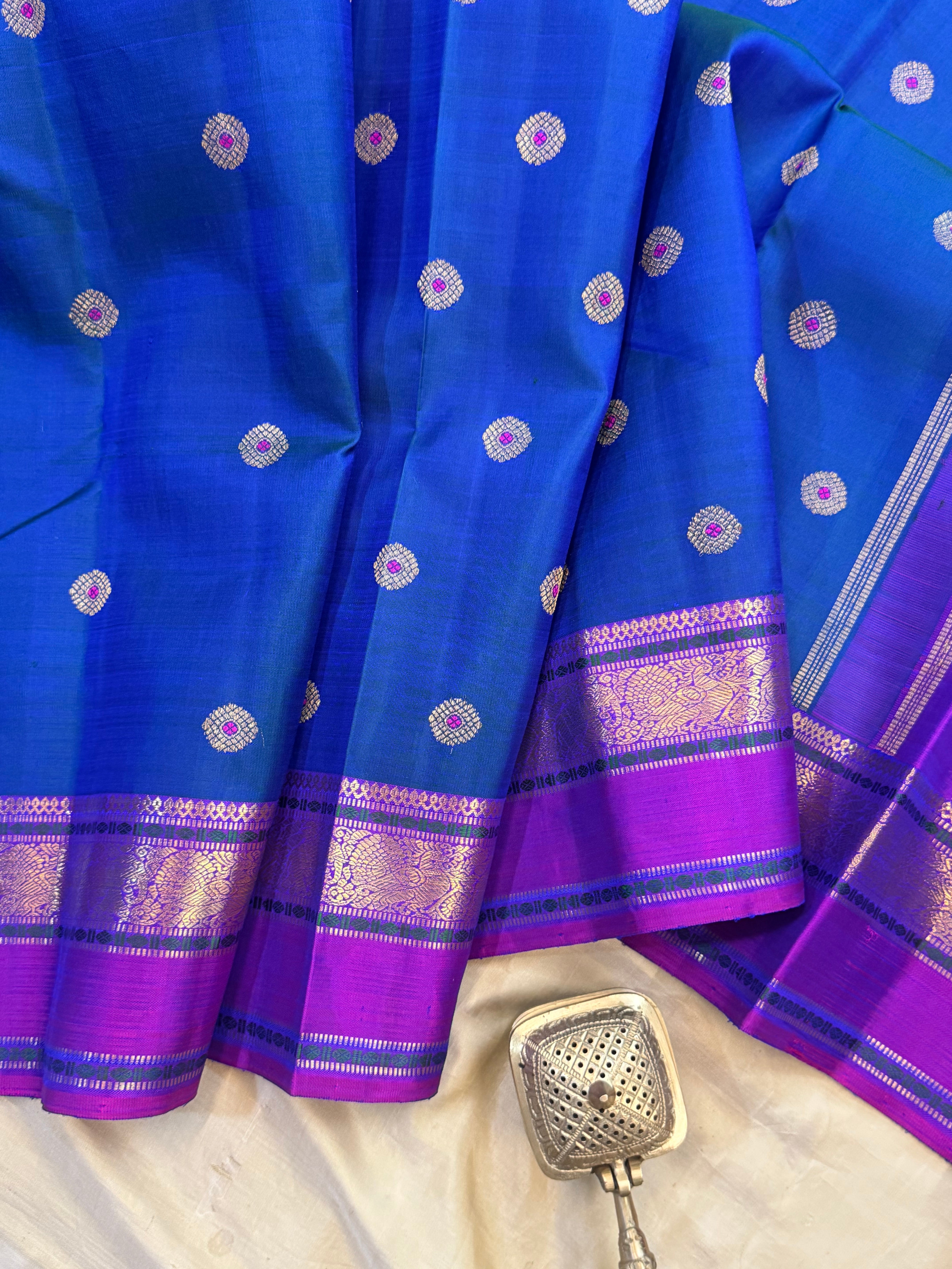 Moha :  Mayilkazhuthu meenakari pure Zari Kanjipuram silk