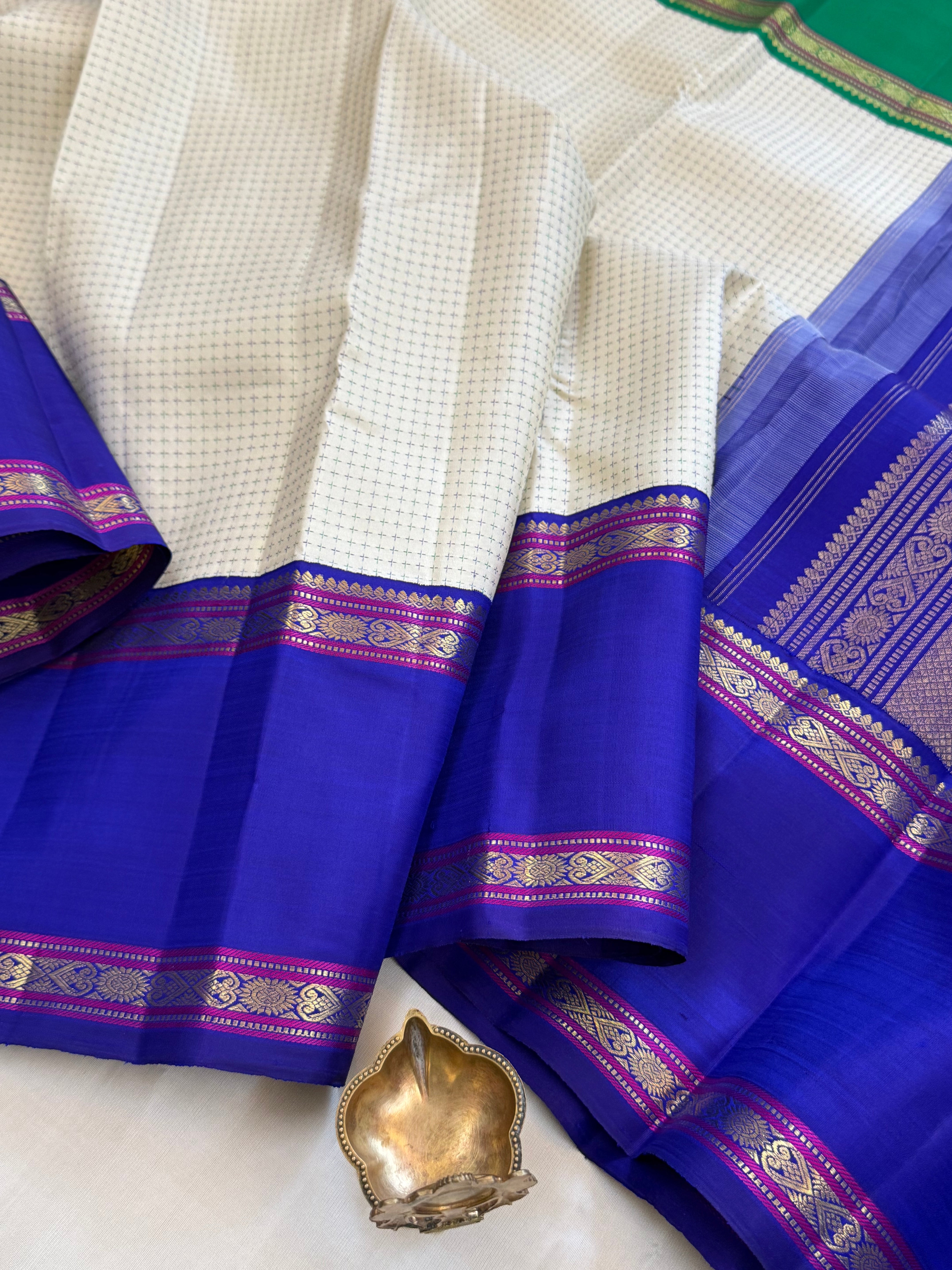 Plus Butta  Kai Korvai Ganga Jamuna / kanjipuram silk CLSA11074