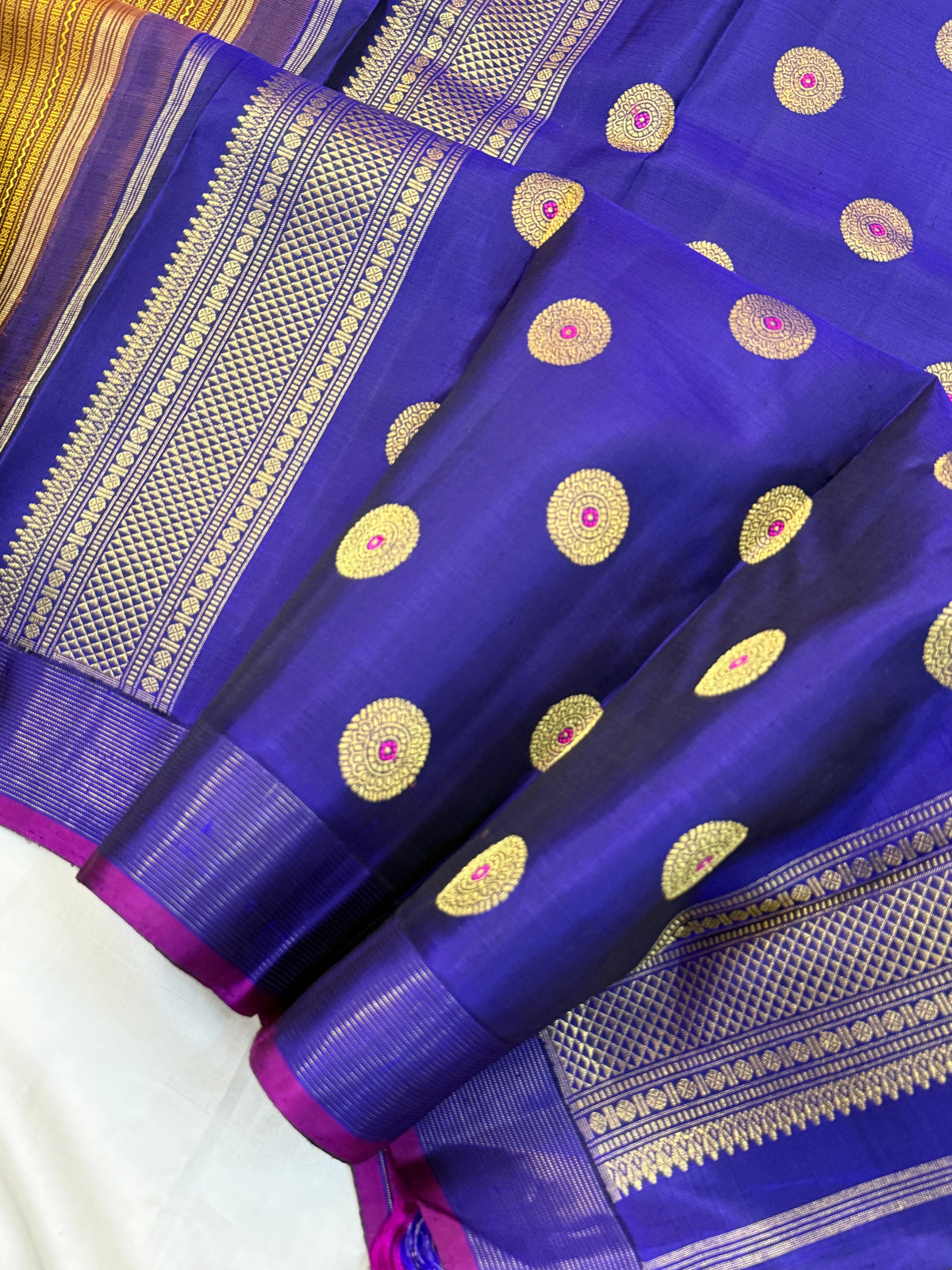 Honey Body thread work and vairaoosi border Korvai pure zari/ kanjipuram silk saree clsa 8900