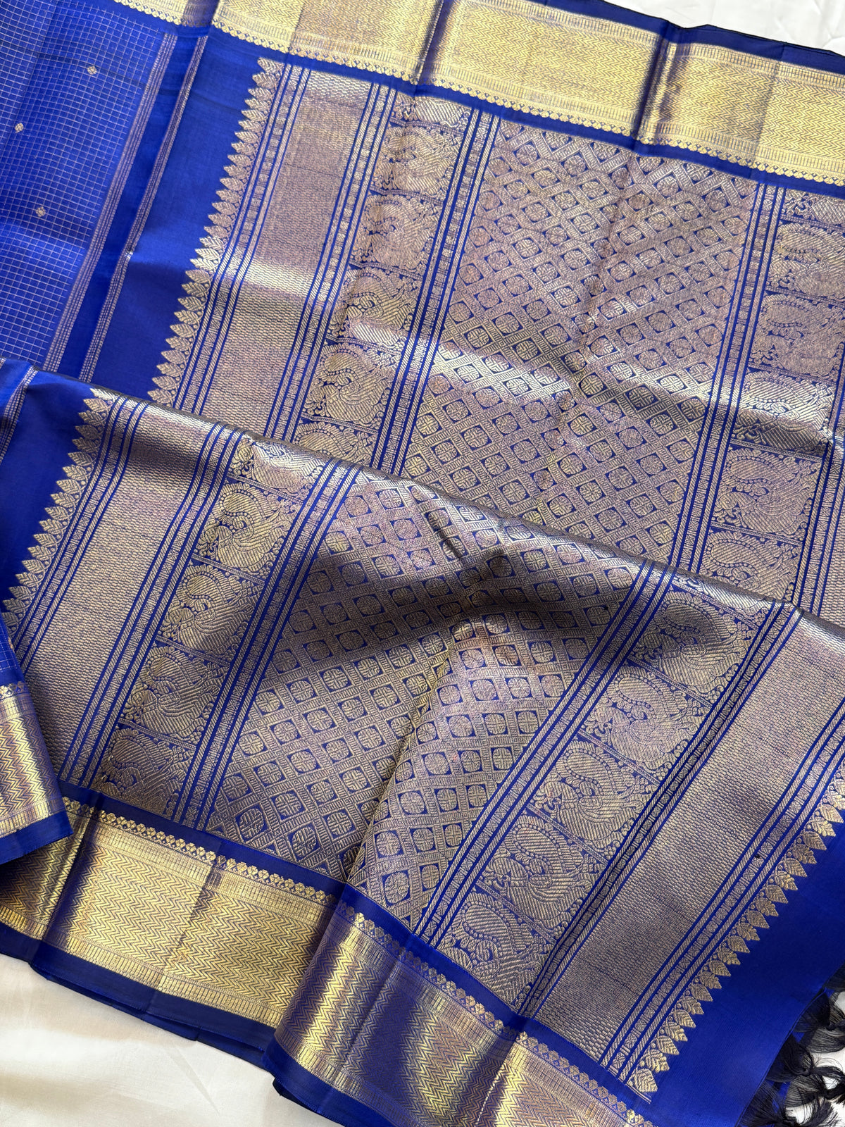 Blue - Day 3 Navarthri colour pure Zari Kanjipuram silk / blue Kattam Butta clsa 11445