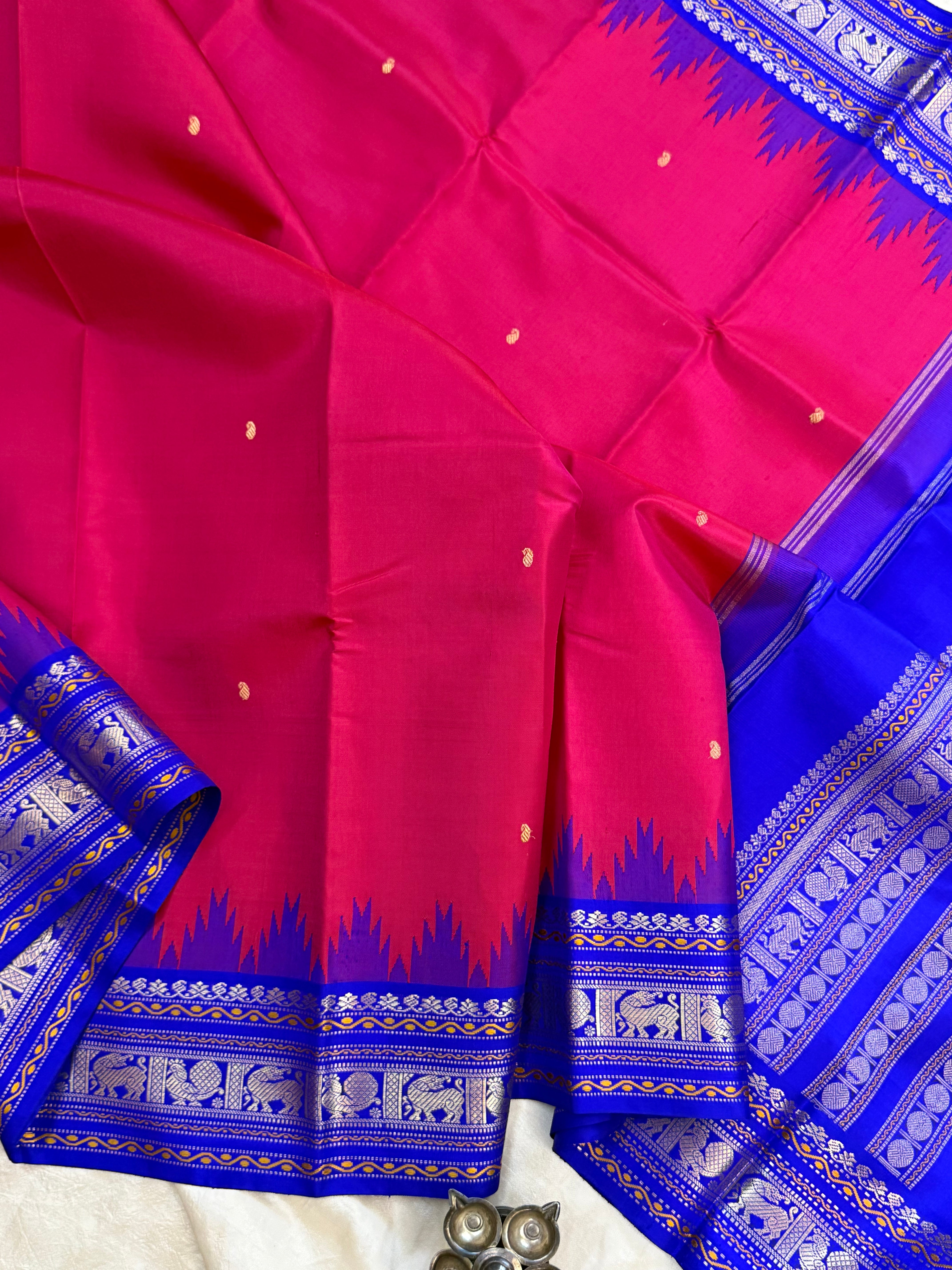 Pink with blue Korvai / Special edition silk saree
