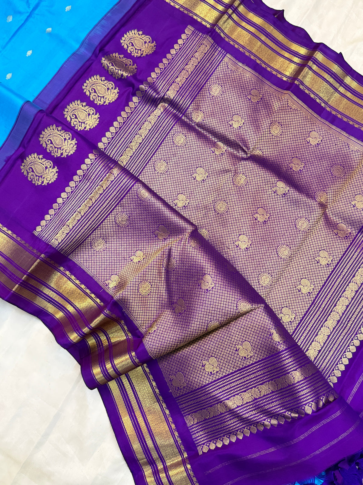 Gadwal silk Dark sky blue temple Korvai clsa 9301
