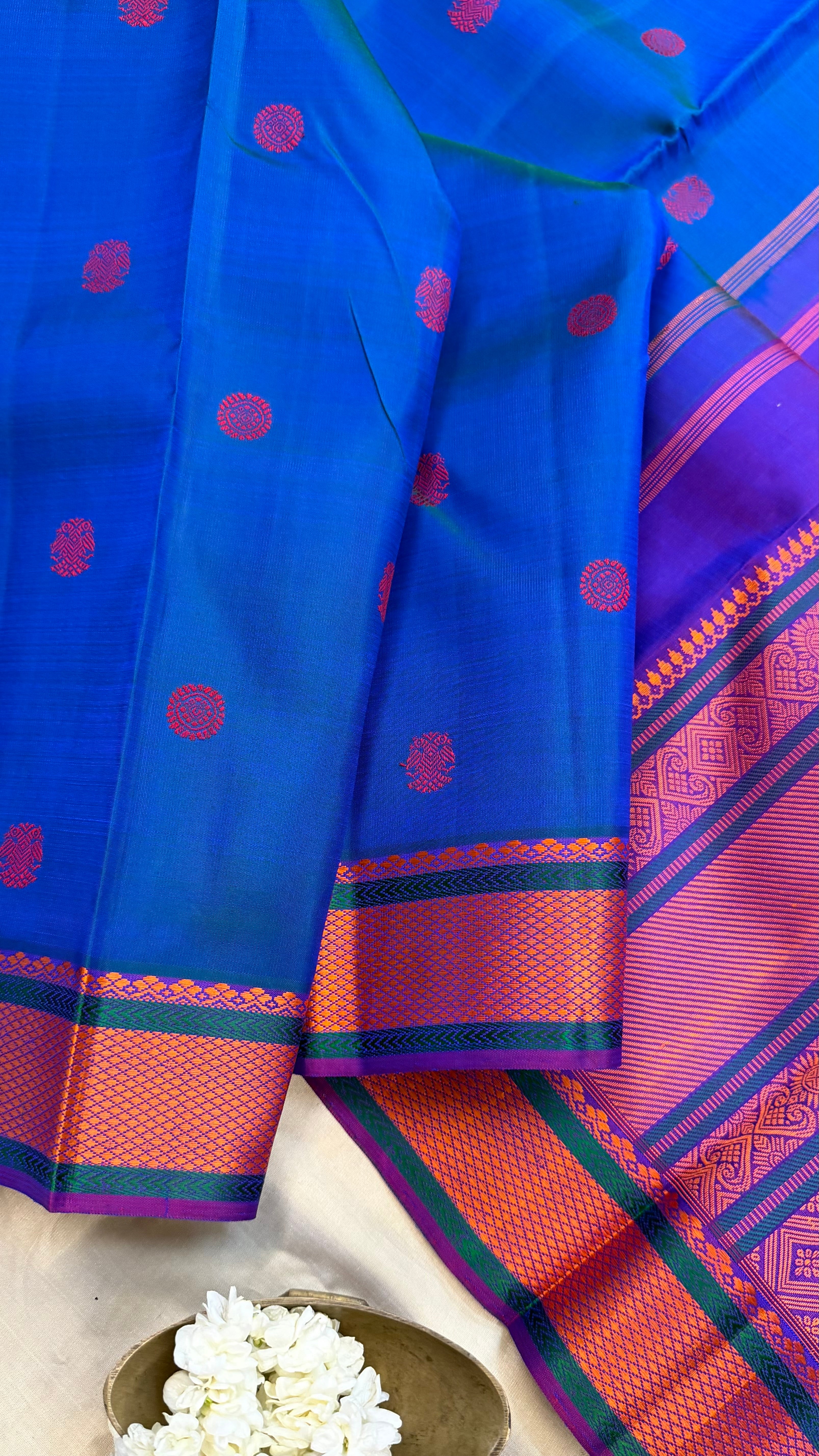Mayilkzhuthu colour thread work  / Kanjipuram silk sarees