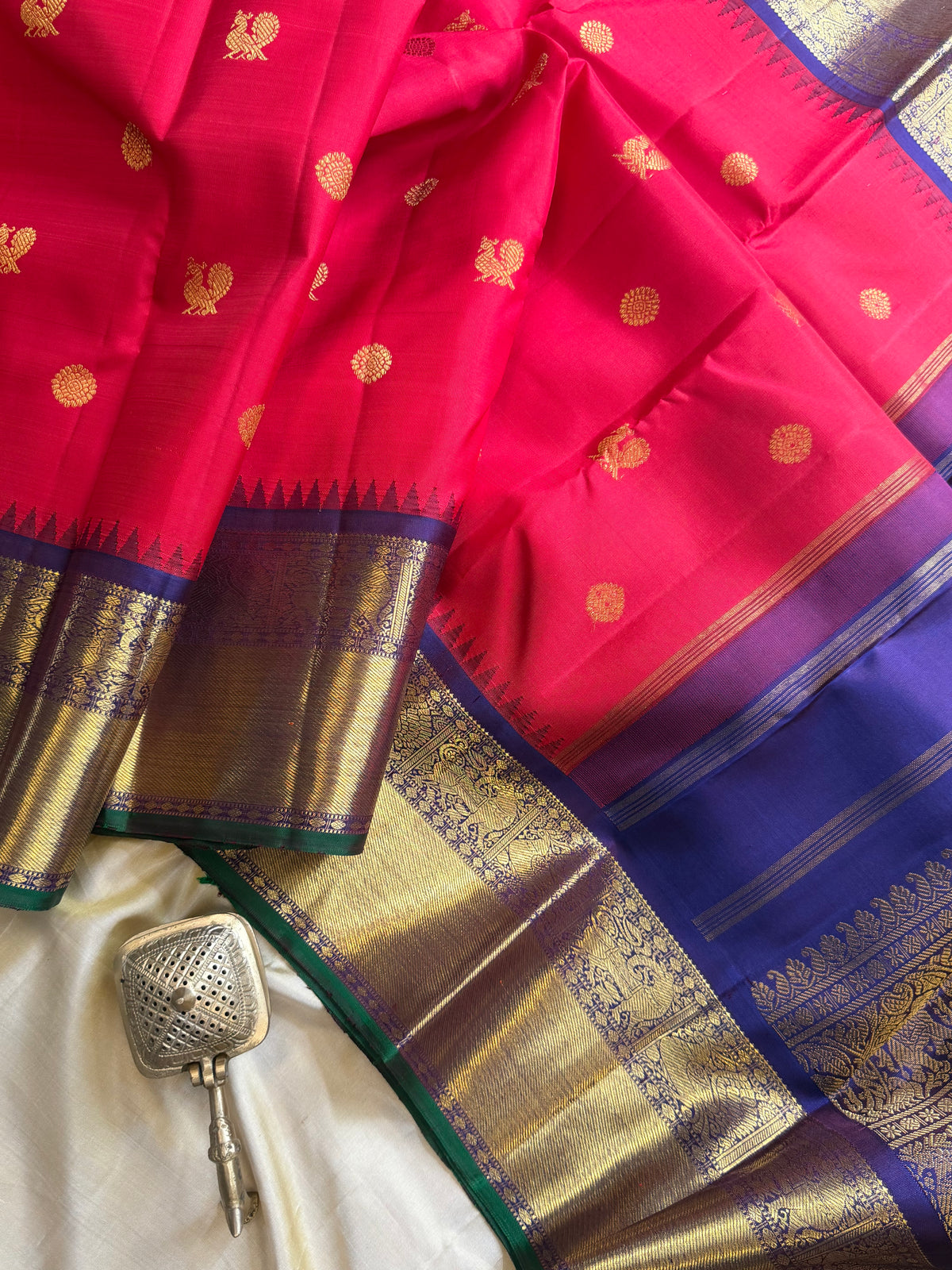 Red with blue Kai Korvai pure Kanjipuram silk