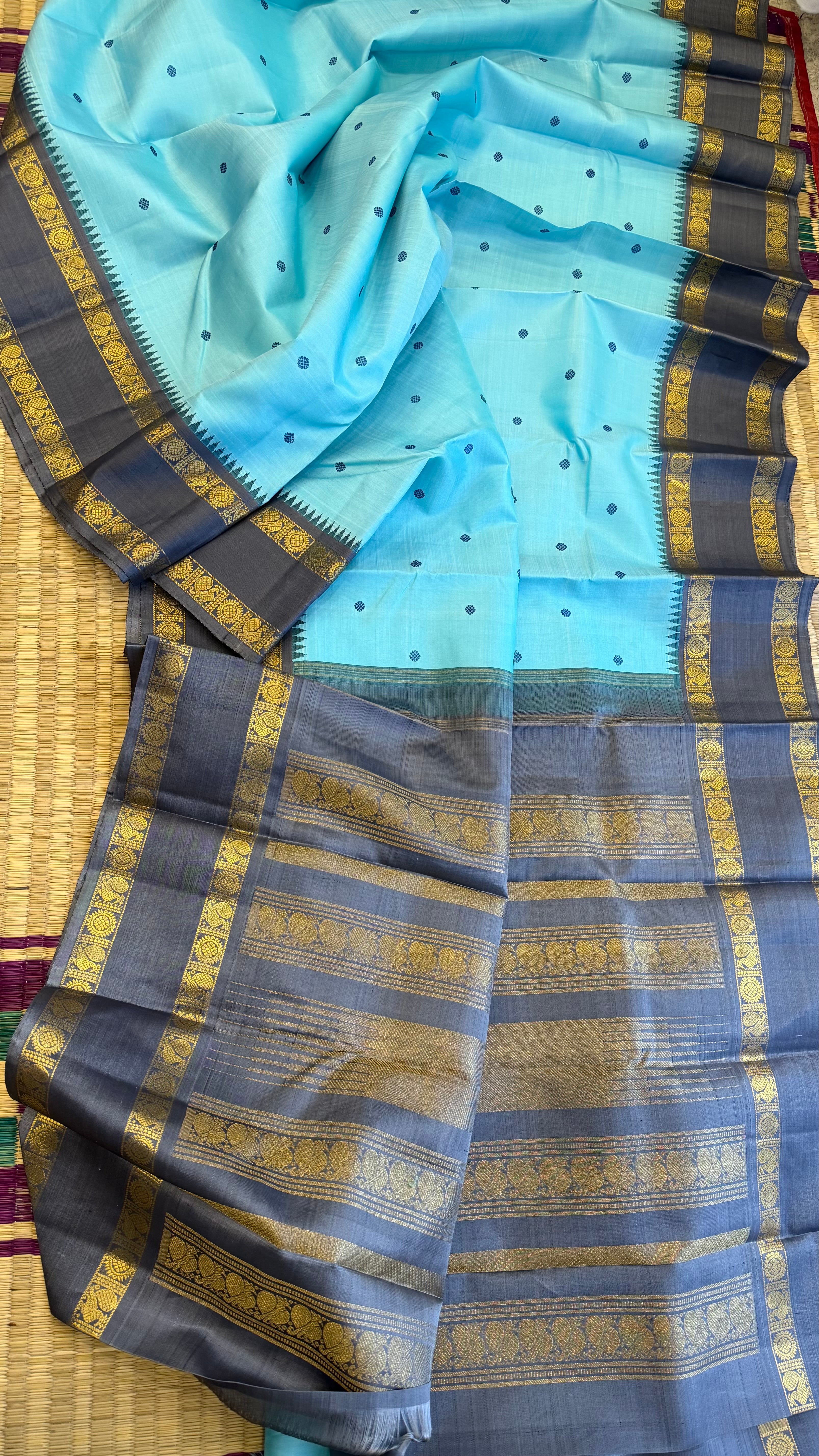 Akash blue Kai Korvai / Kanjipuram silk