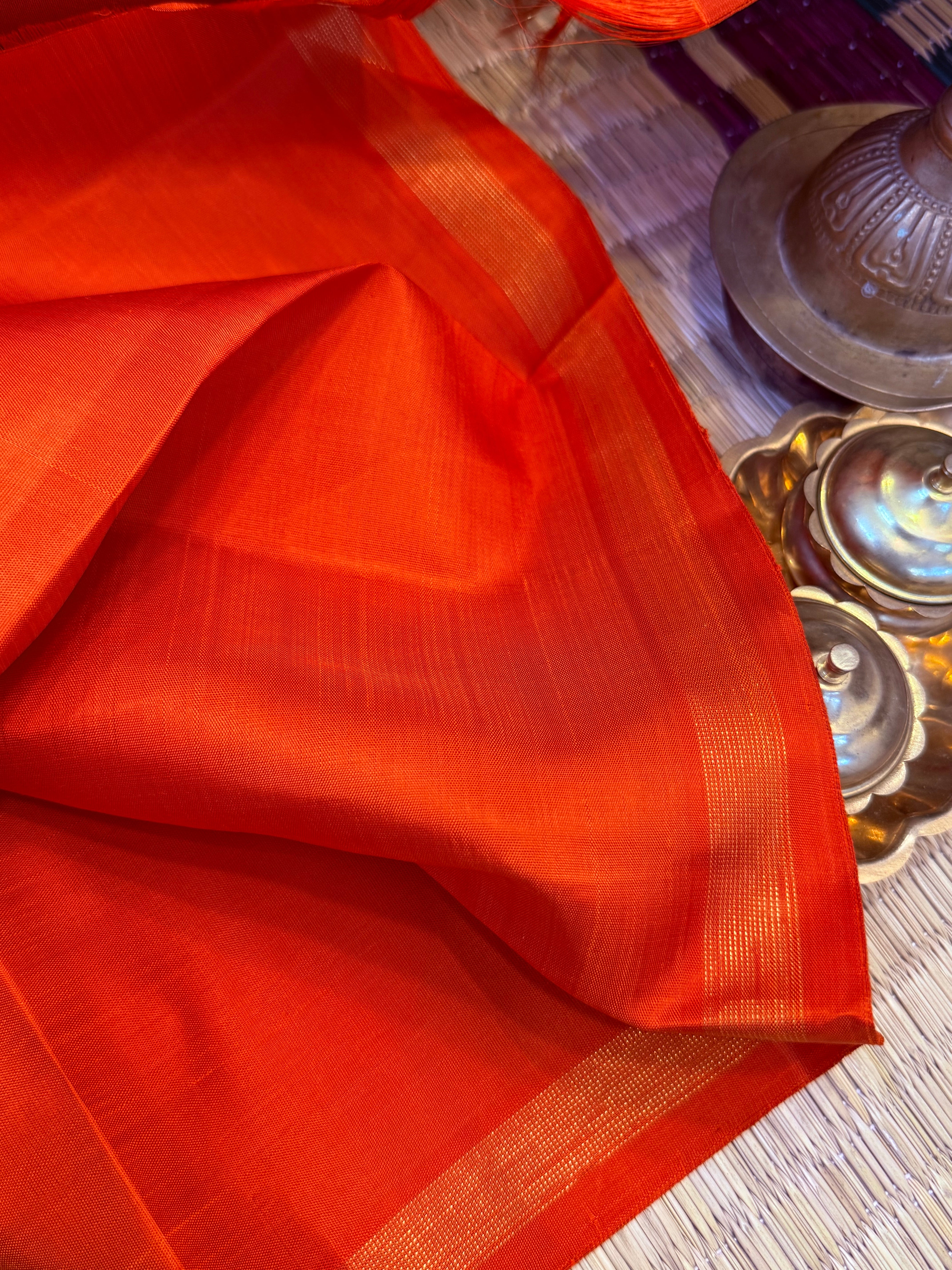 Black malli moggu borderless/ Kanjipuram silk CL10147