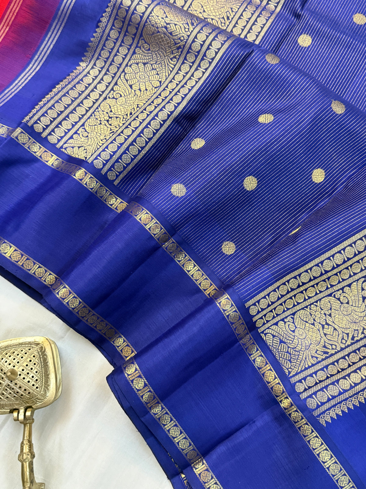 Navarathri - Day 4 Red Colour pure Zari Rettapet butta Korvai /Kanjipuram silk sree Clsa 6682