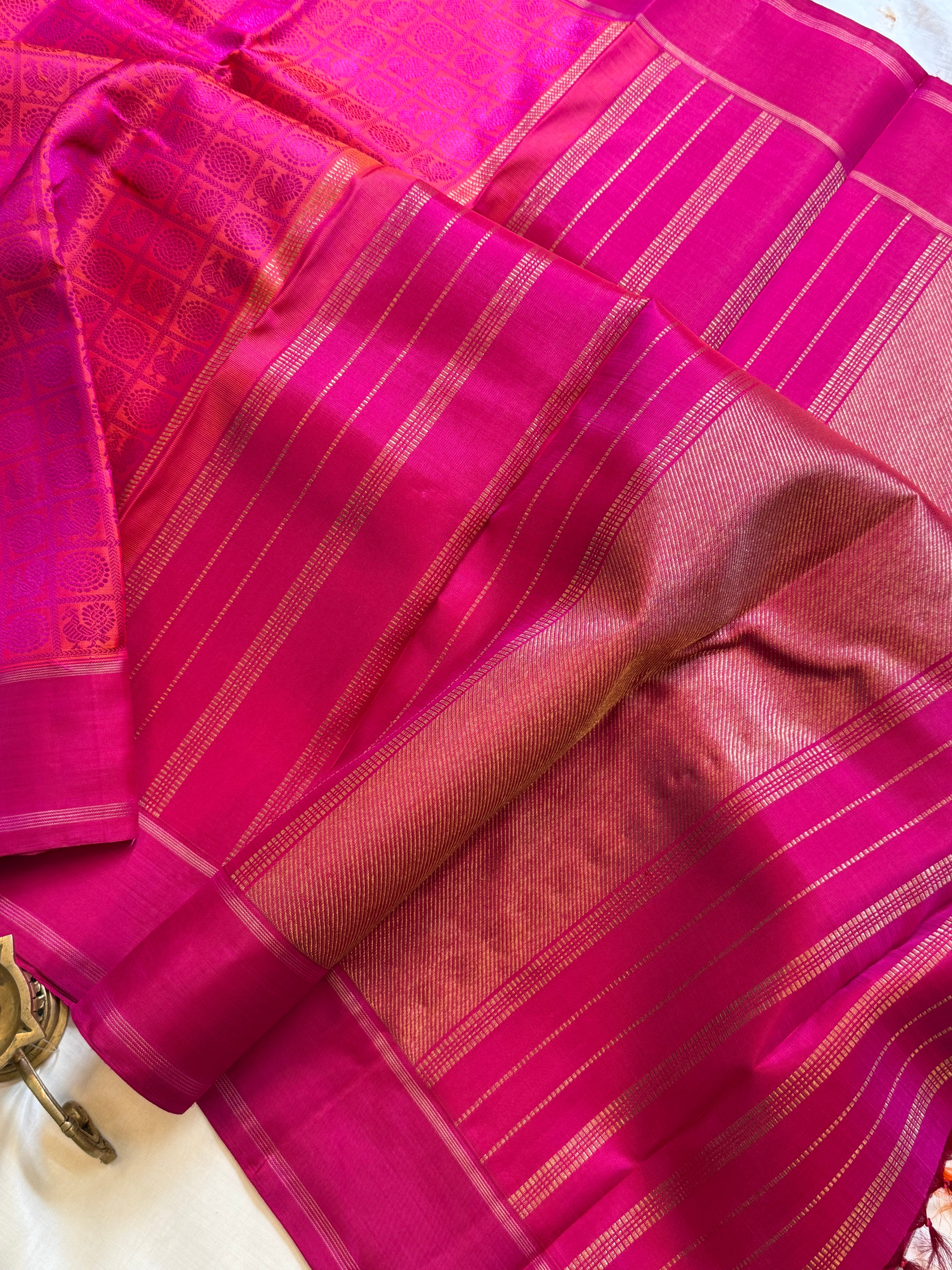 1000 butta border dark pink kanjipuram silk