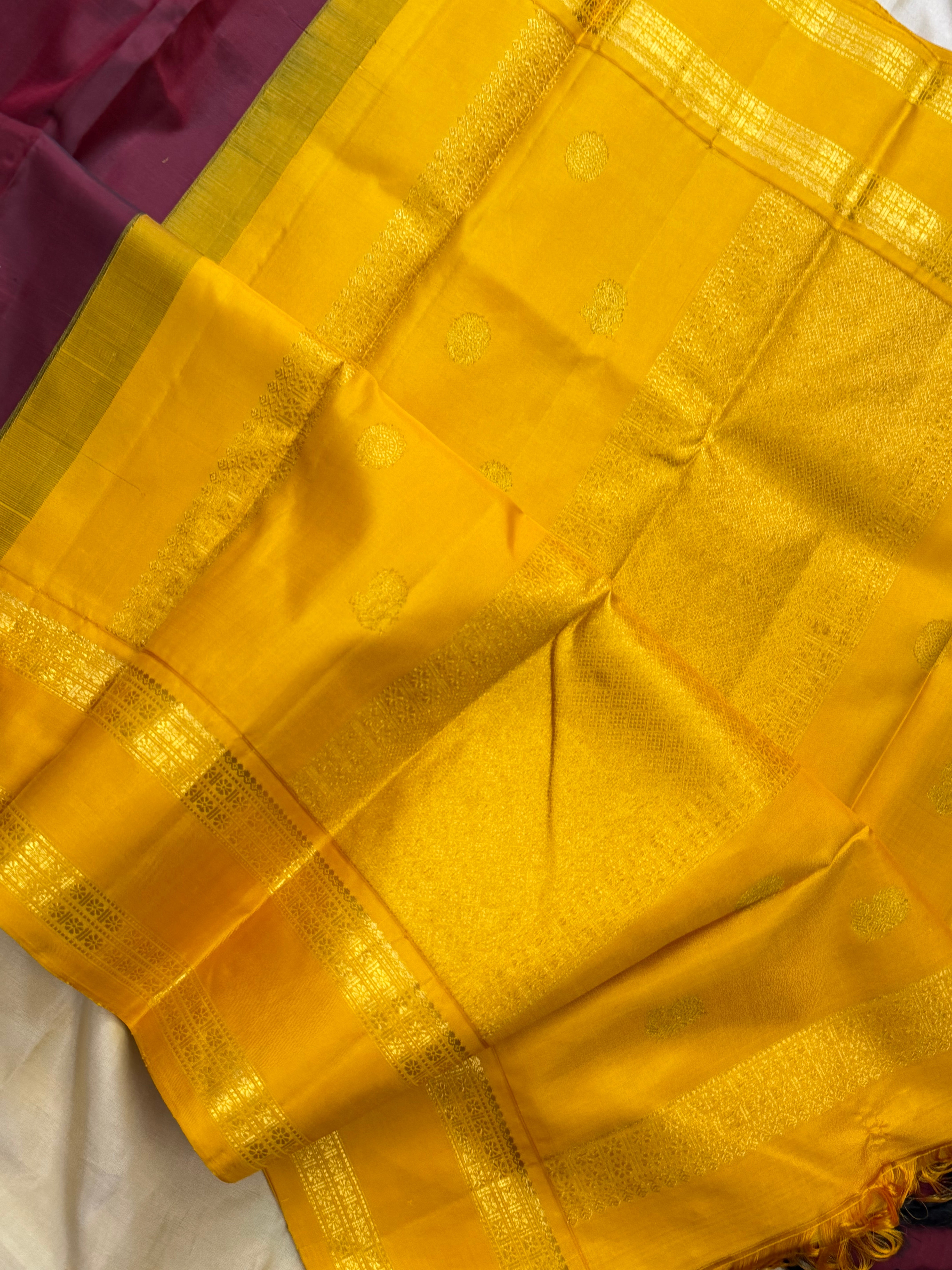 Paaku Korvai      / Arani silk