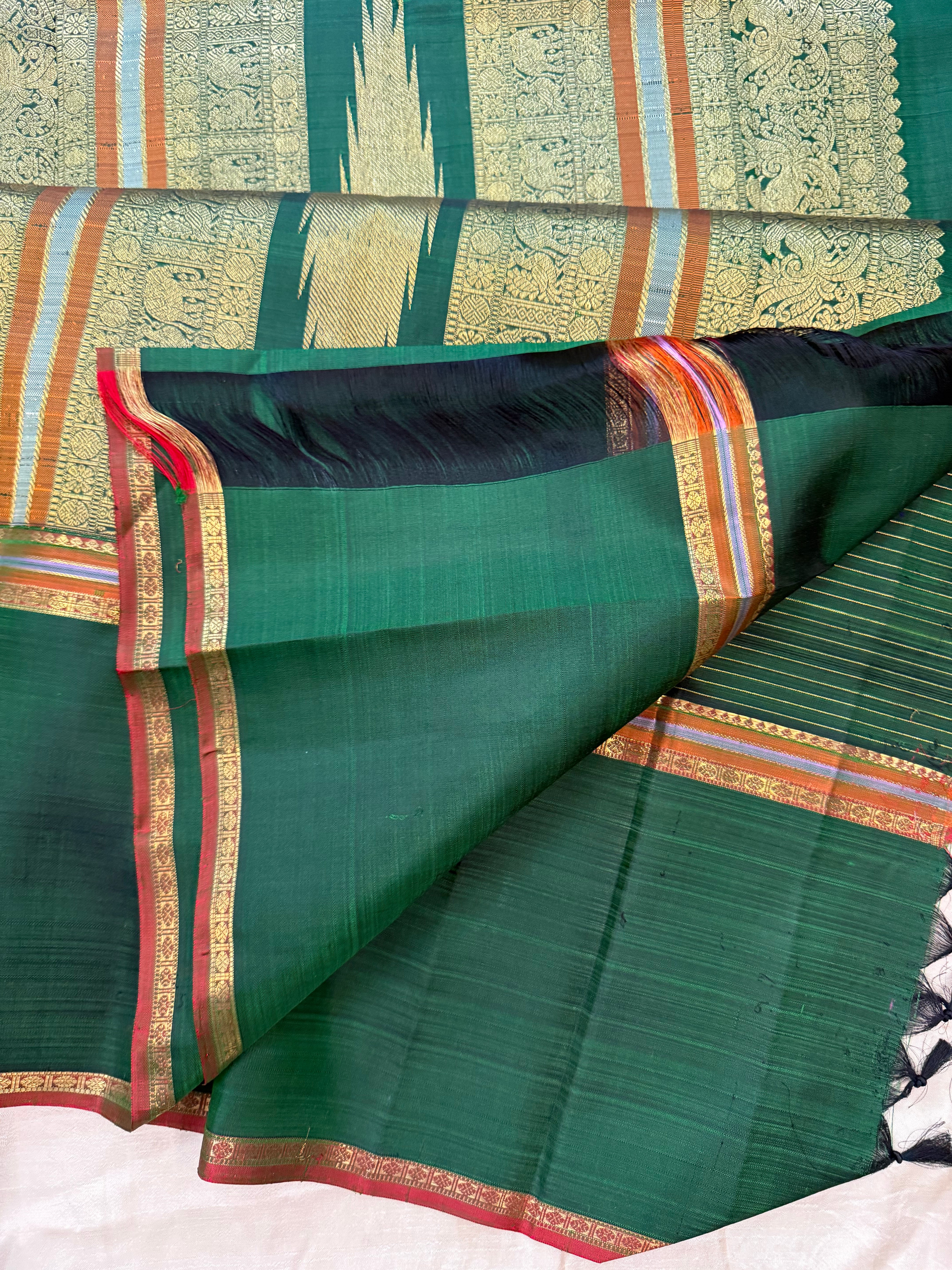 Vintage long border Zari Kattam / Kanjipuram silk