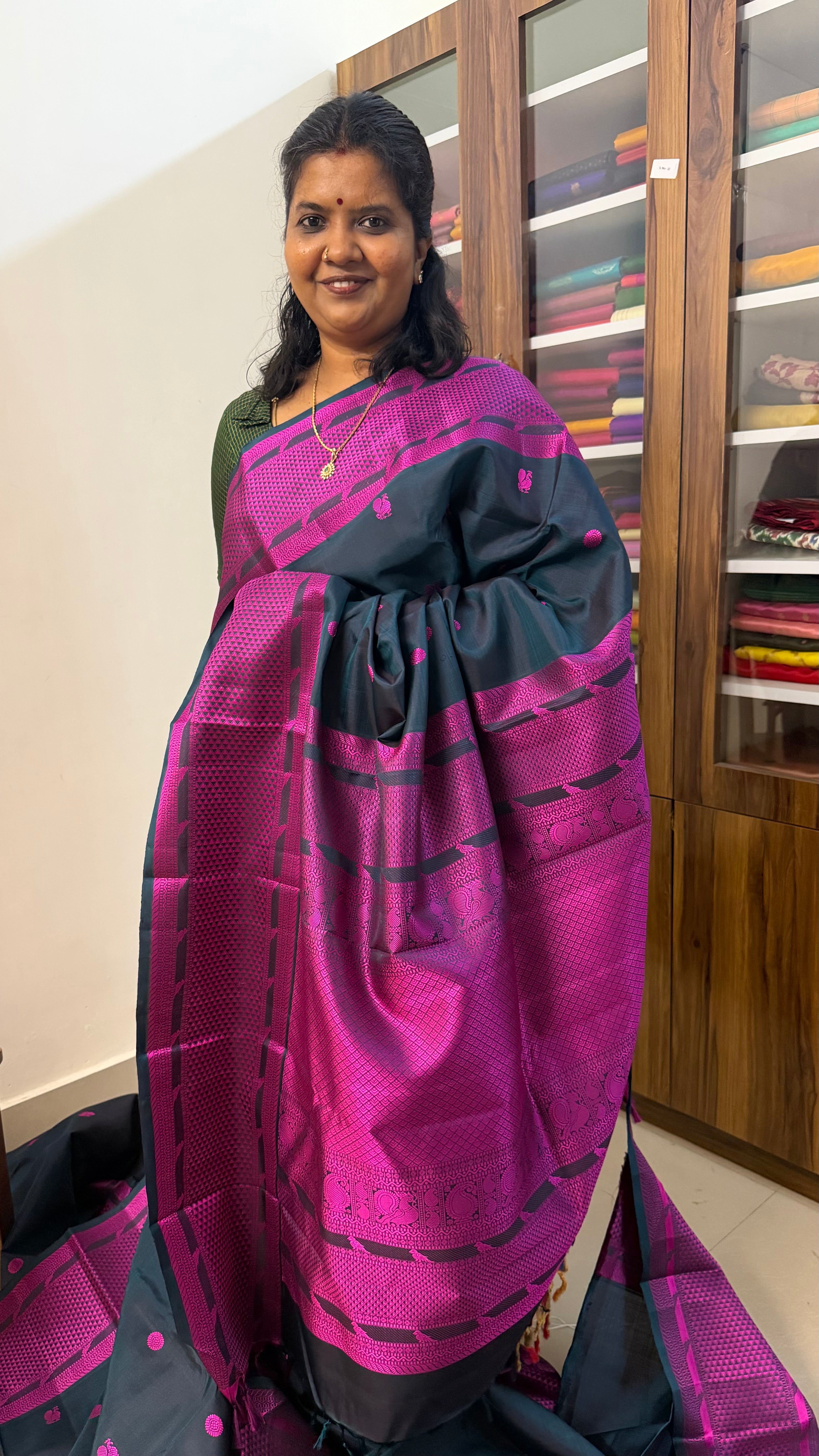 Green kili   thread work Kanjipuram silk
