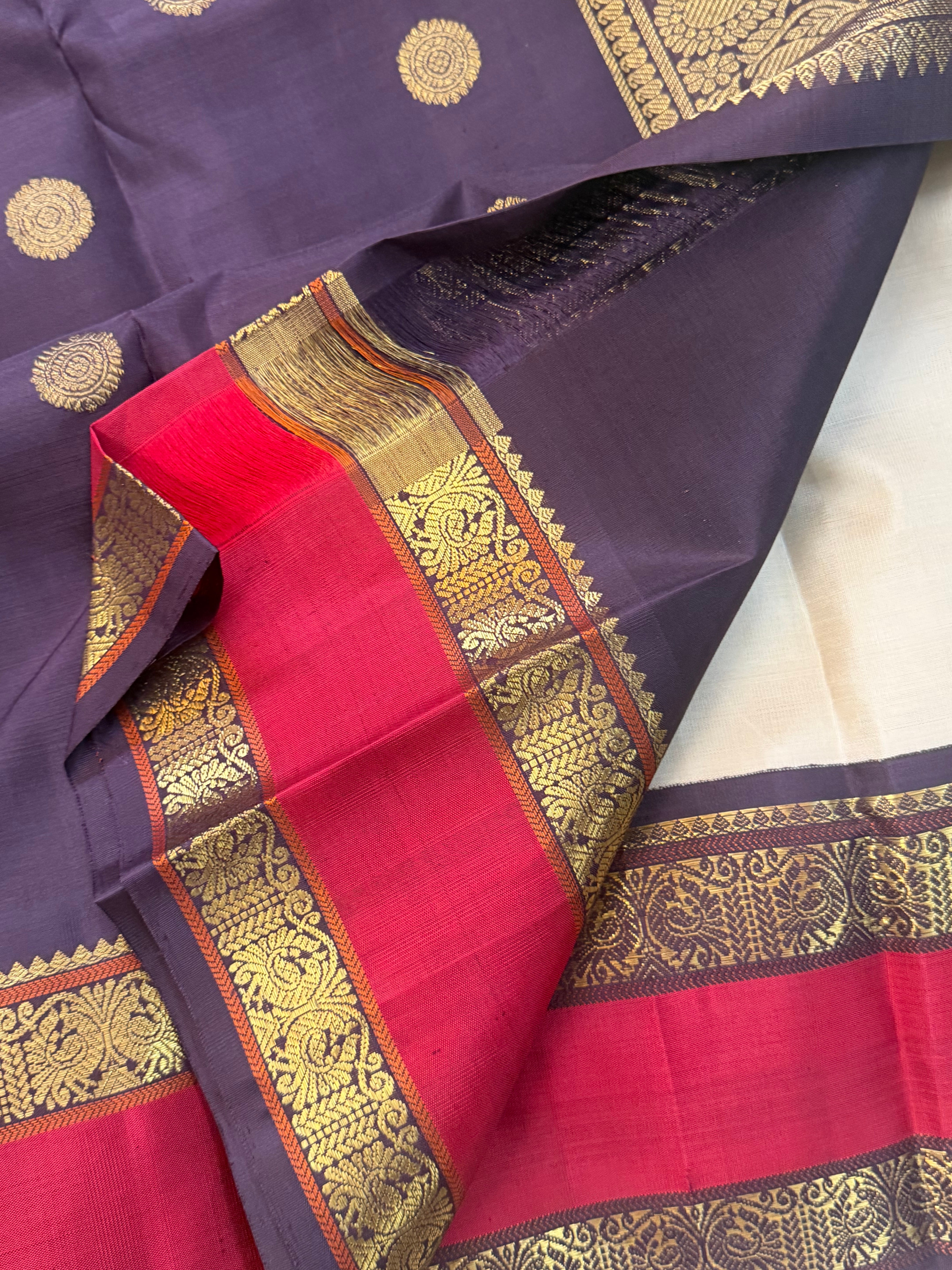 Onam collection: ivory beige retta pet Korvai / pure zari Kanjipuram silk