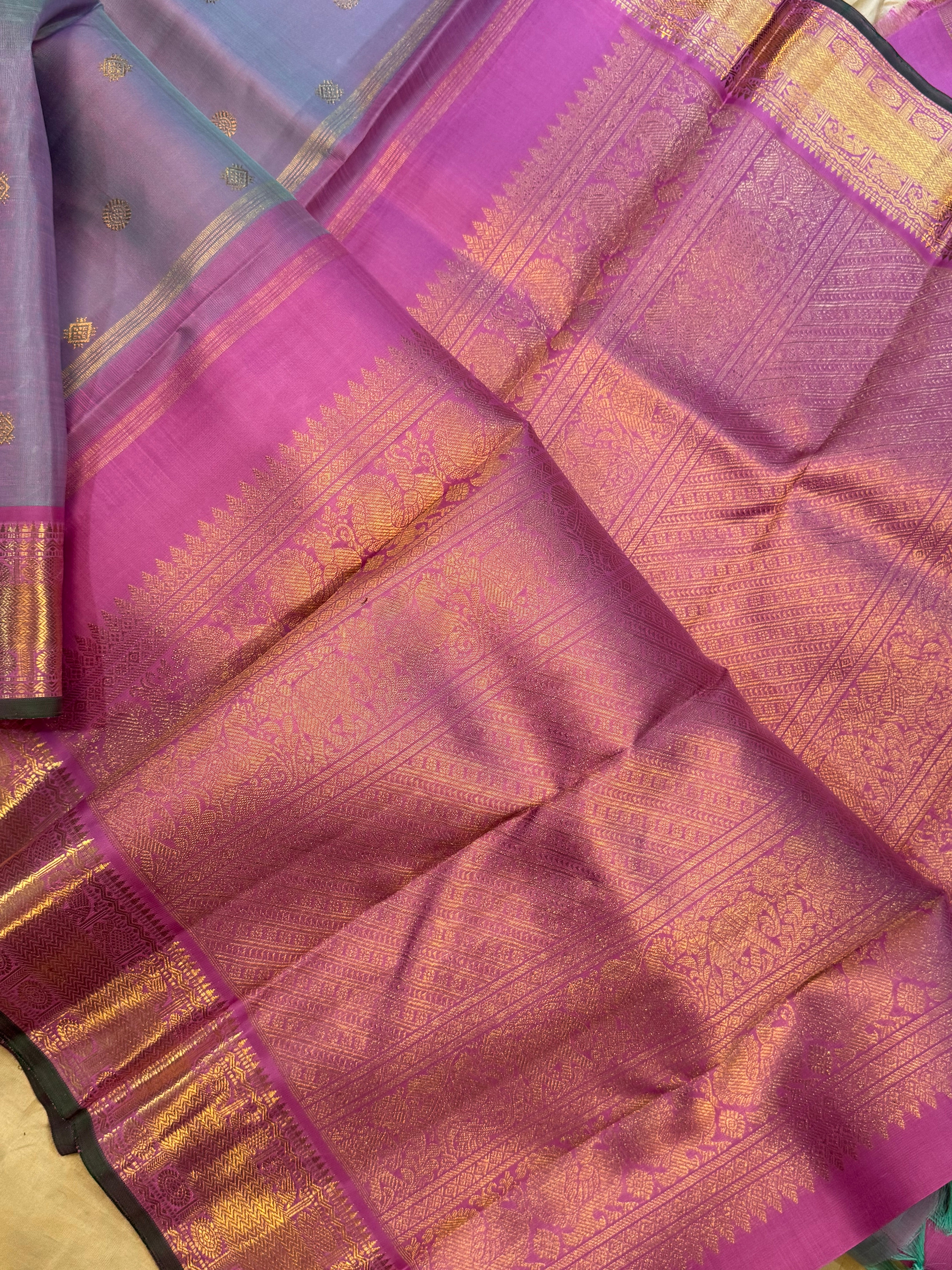 Swapnam :   Lavender pink small border / kanjipuram silk