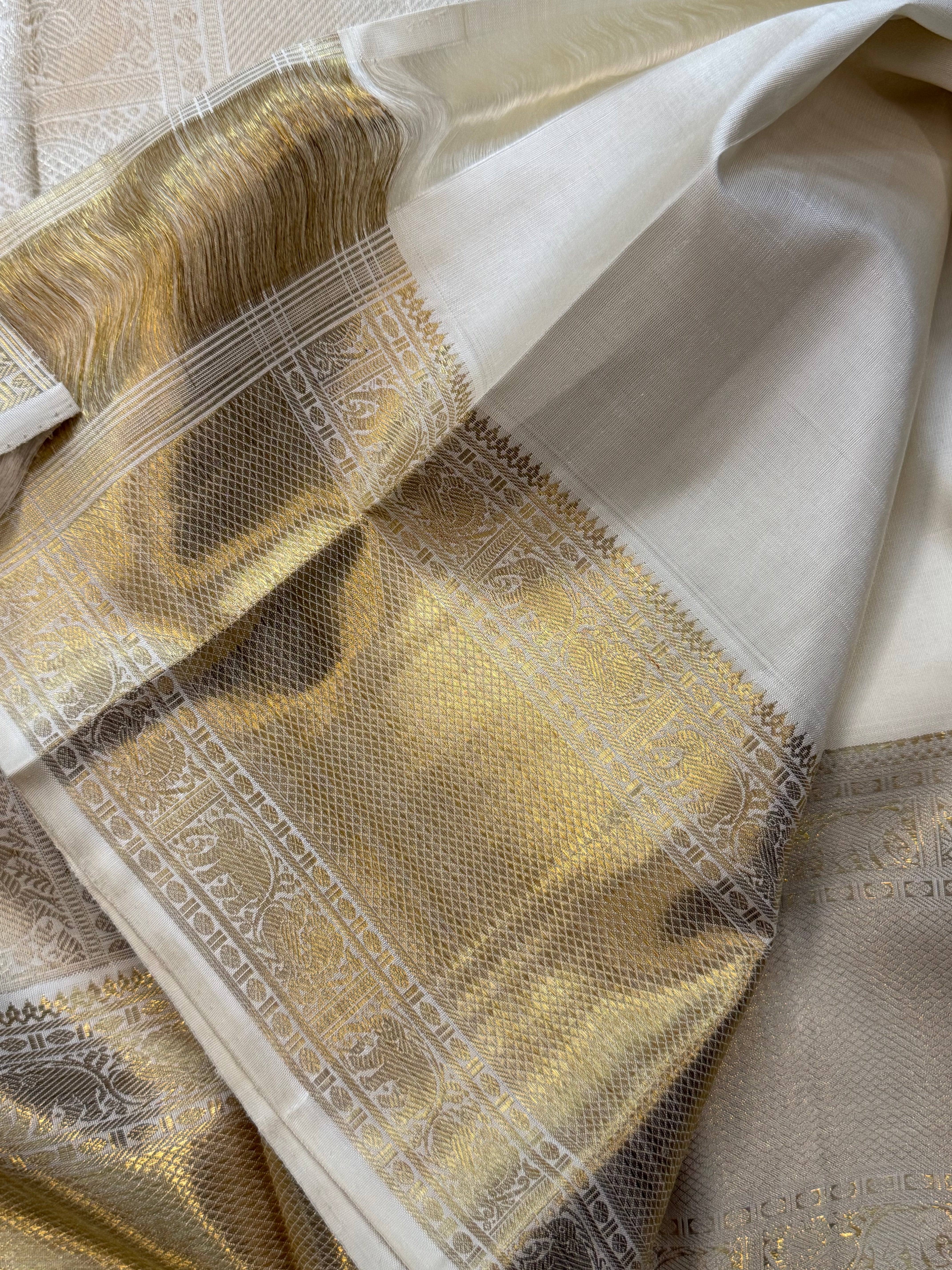 Onam edit - offwhite big yazhi butta/ Kanjipuram silk CLSA2272