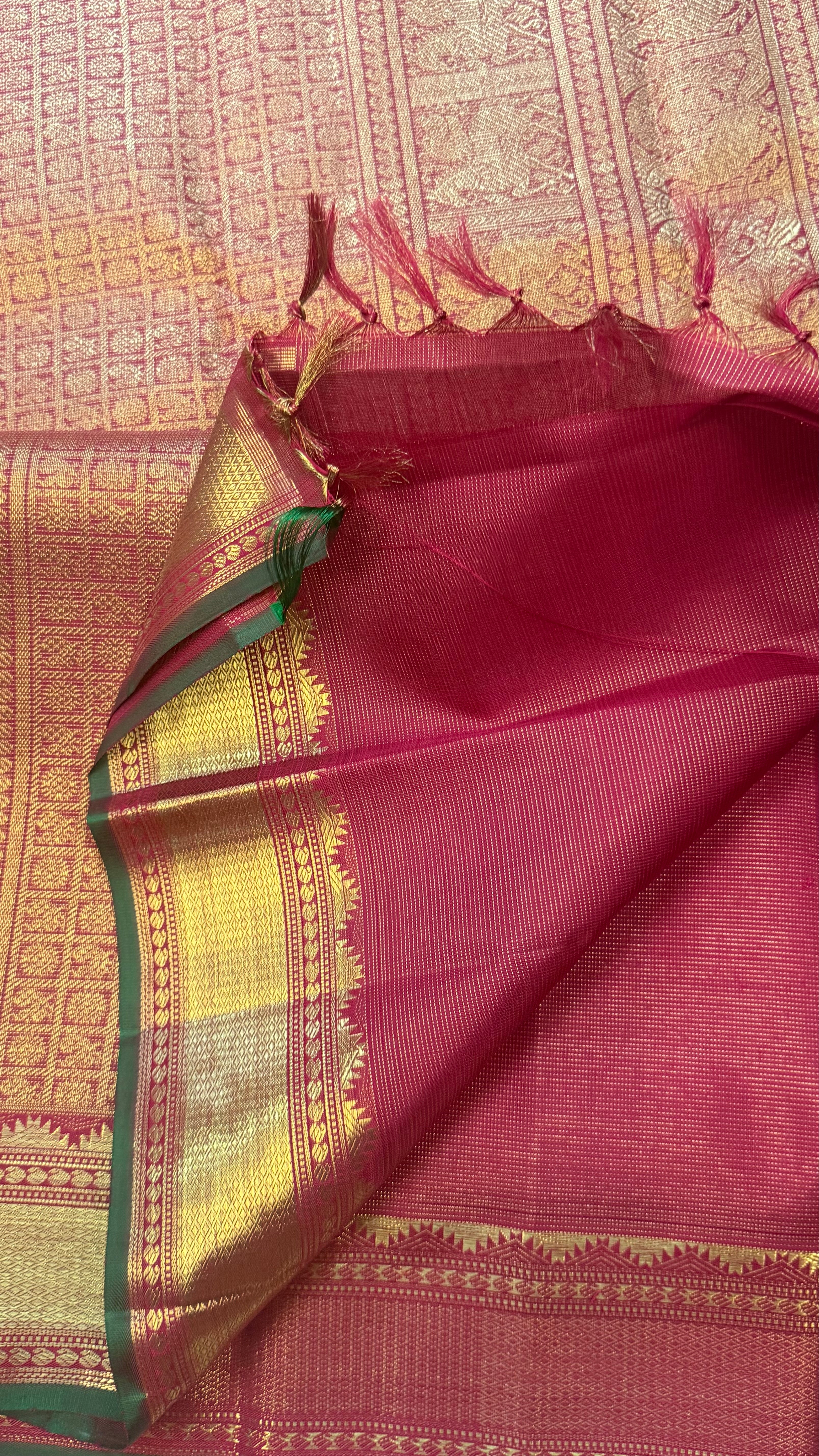 Araku Vairaoosi  / Kanjipuram silk