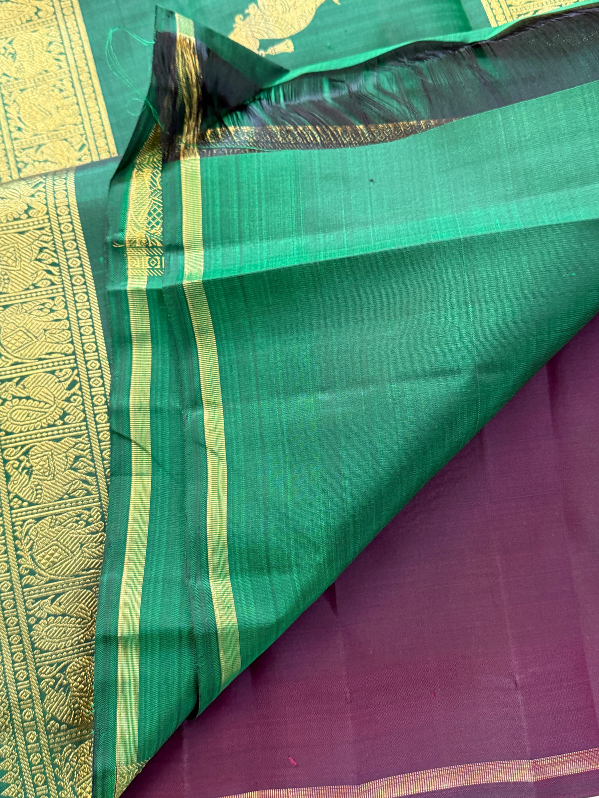 Paaku color zari and thread killi body butta / Kanjipuram silk CLSA11629