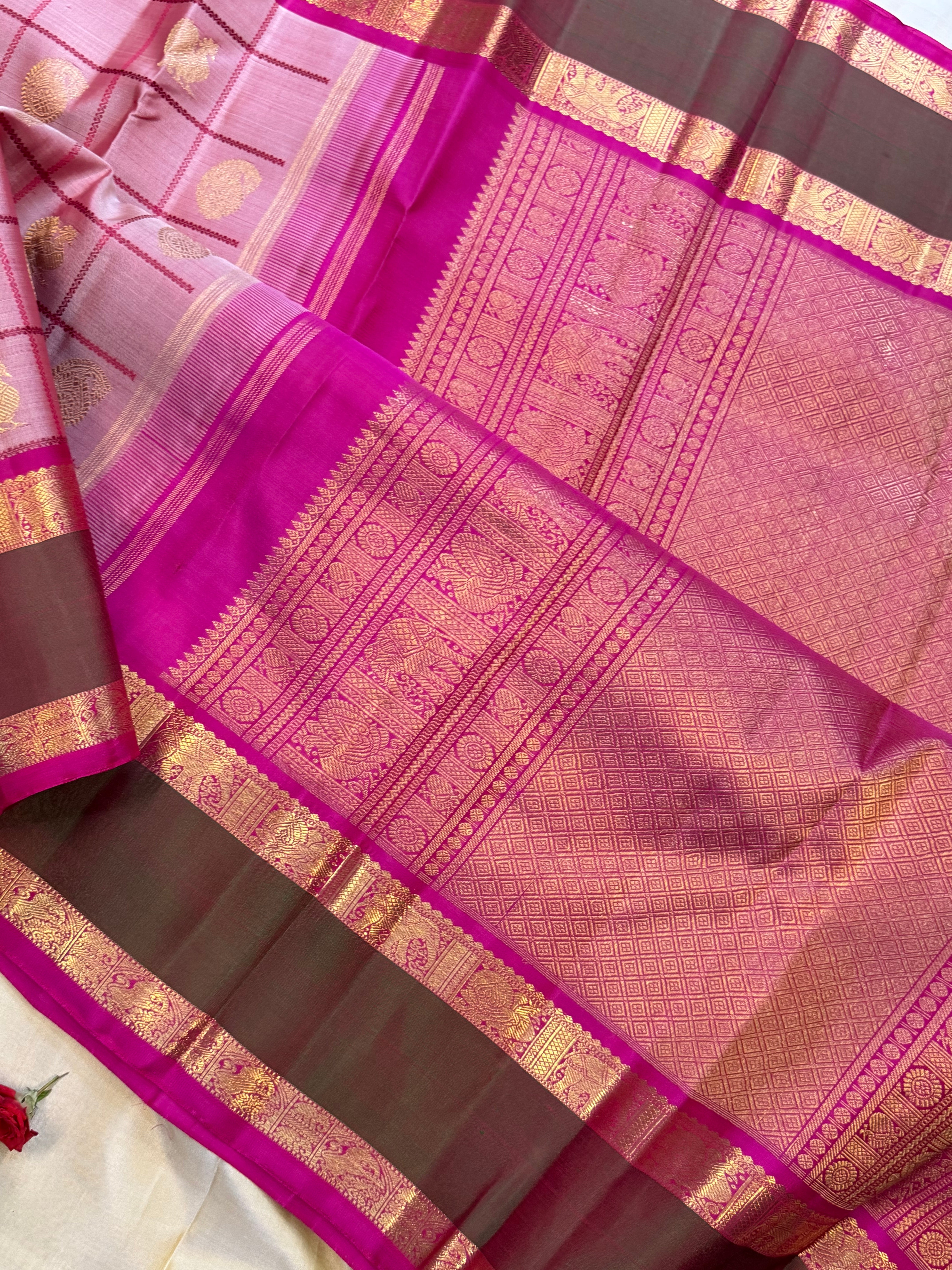 Mann : bud rose Kattam earthy hues in pure Zari Kanjipuram silk