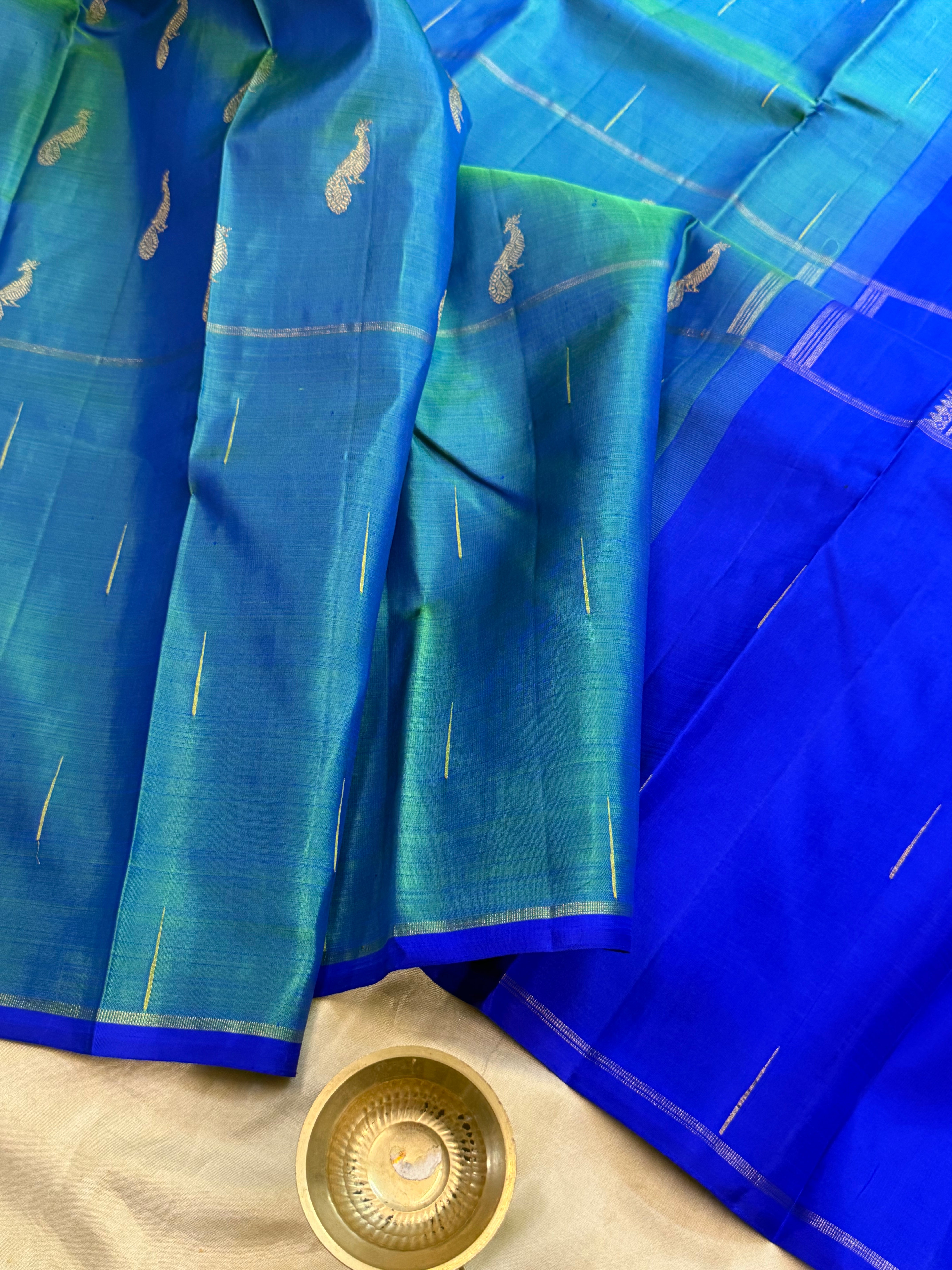 Blue long border / Kanjipuram silk